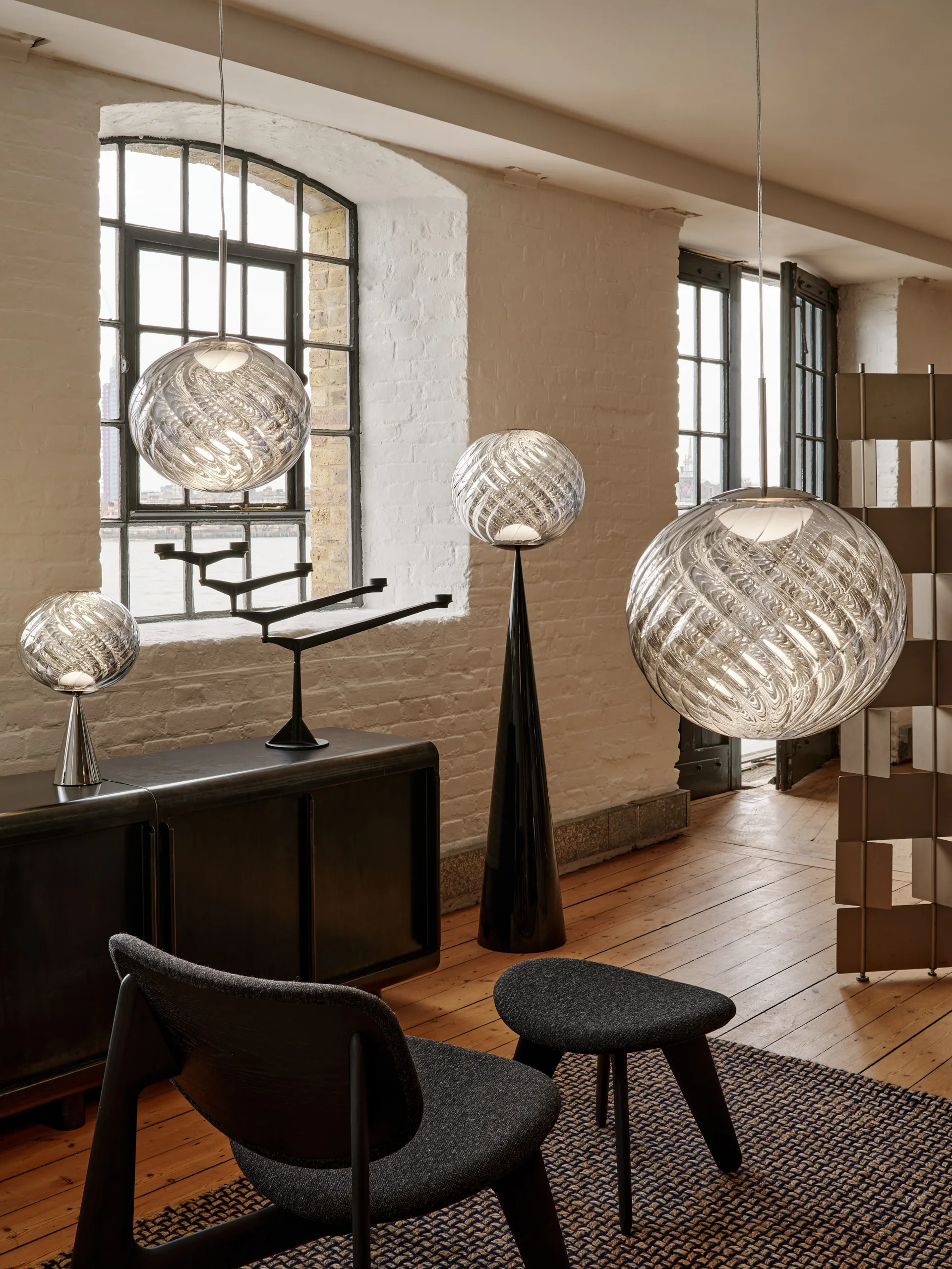 Lampa wisząca Whirl Ø45 cm, Silver Tom Dixon