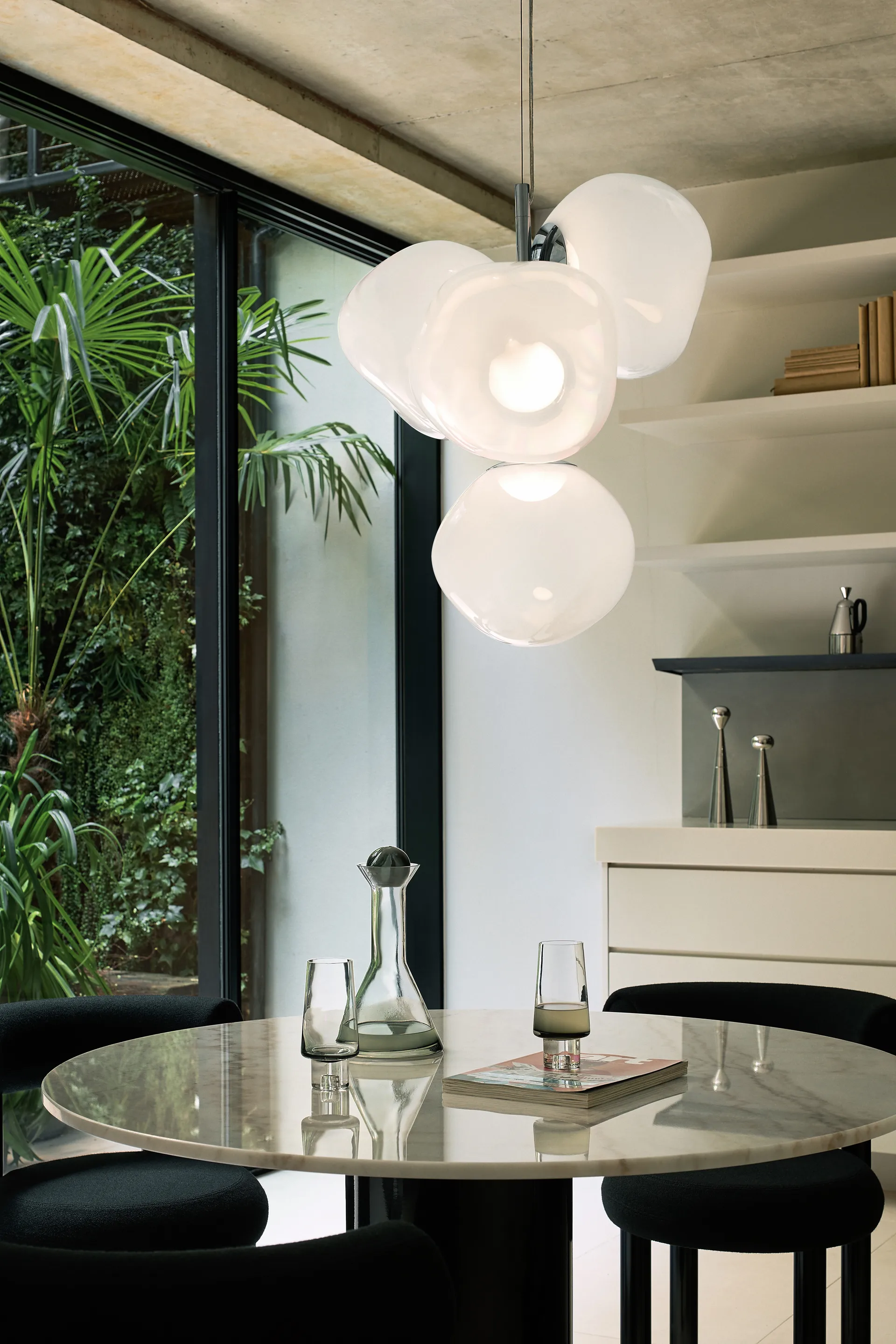Mały żyrandol Melt Chandelier LED 103 cm, Opal-złoty Tom Dixon