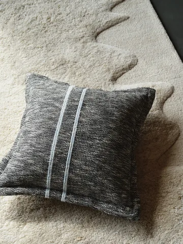 Poduszka dekoracyjna Track - Black, 56x56 cm - Tom Dixon