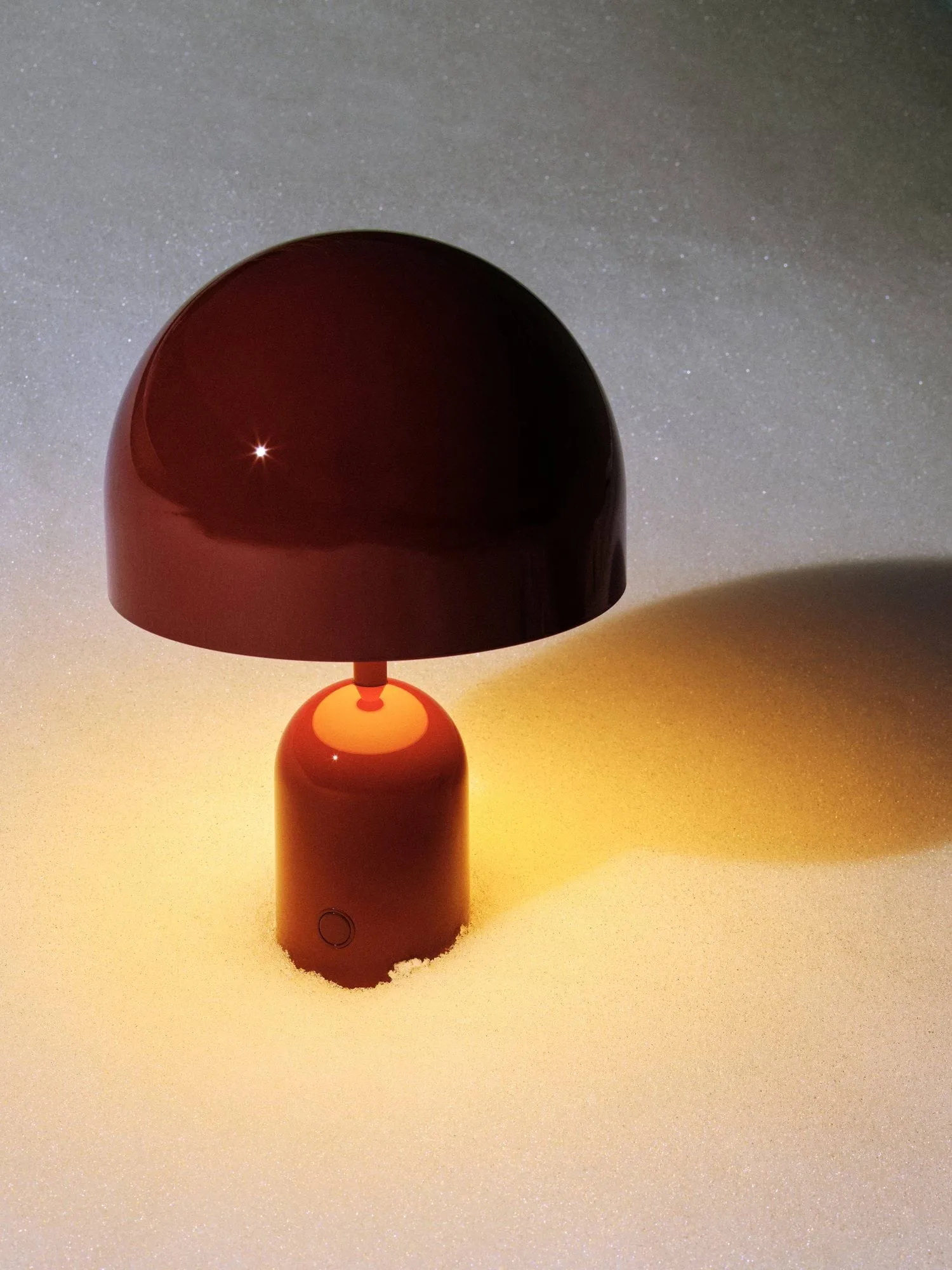 Przenośna lampa stołowa LED Bell 28 cm v.2, Burgundy Tom Dixon