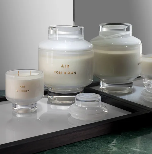 Średnia świeca zapachowa Elements, Powietrze Tom Dixon