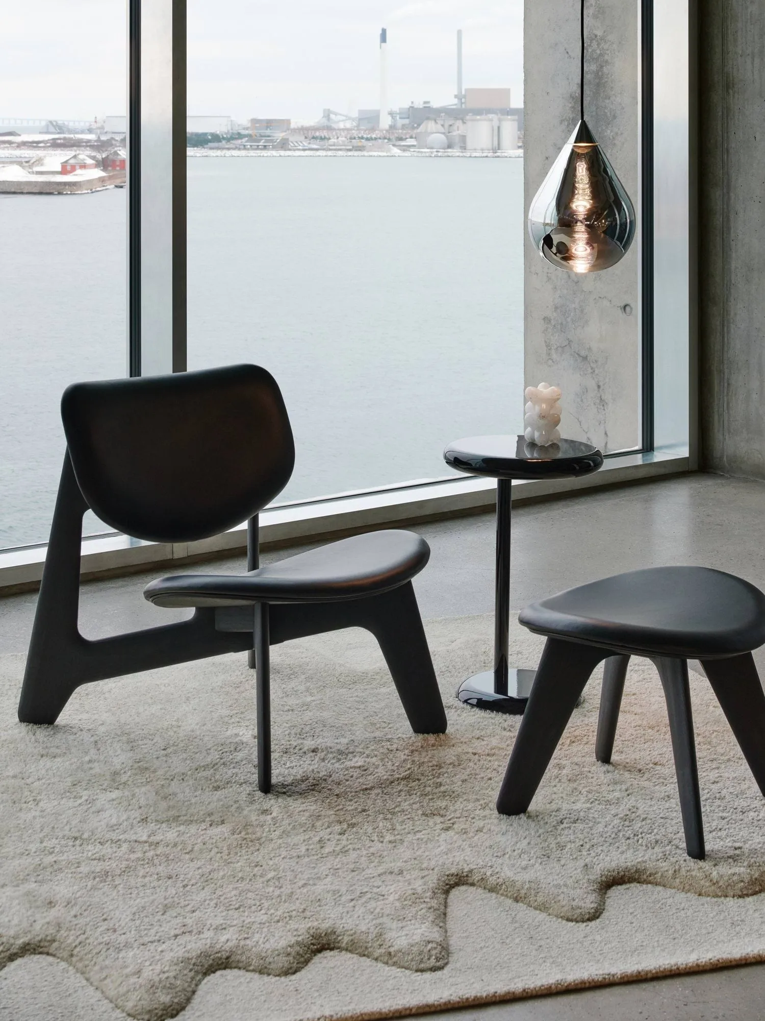 Stolik boczny Spot, Black, Ø35x55 cm Tom Dixon