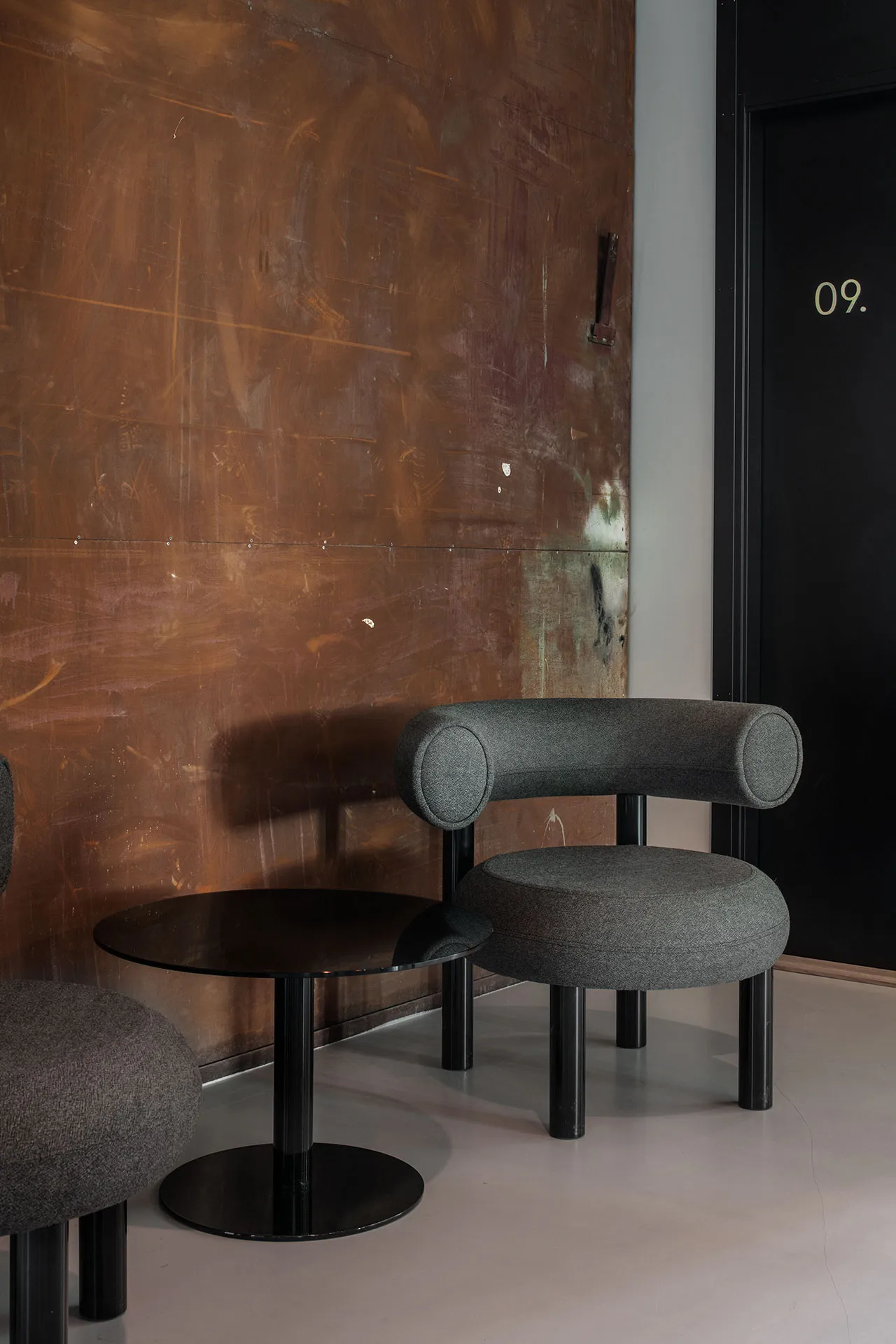 Stolik kawowy Flash Ø60 cm, Czarny-czarny statyw Tom Dixon