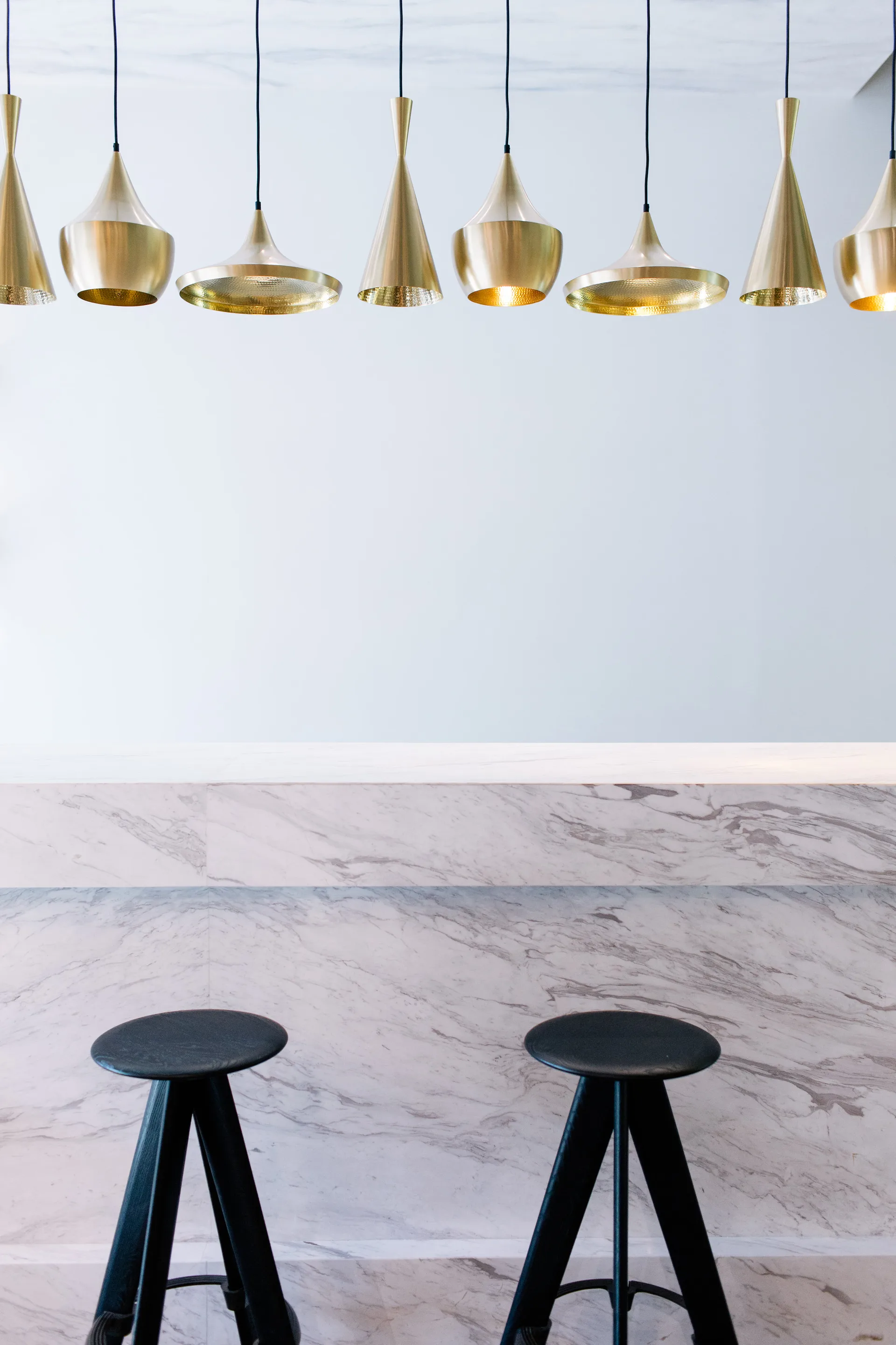 Taboret barowy Slab 76 cm, Czarny dąb Tom Dixon