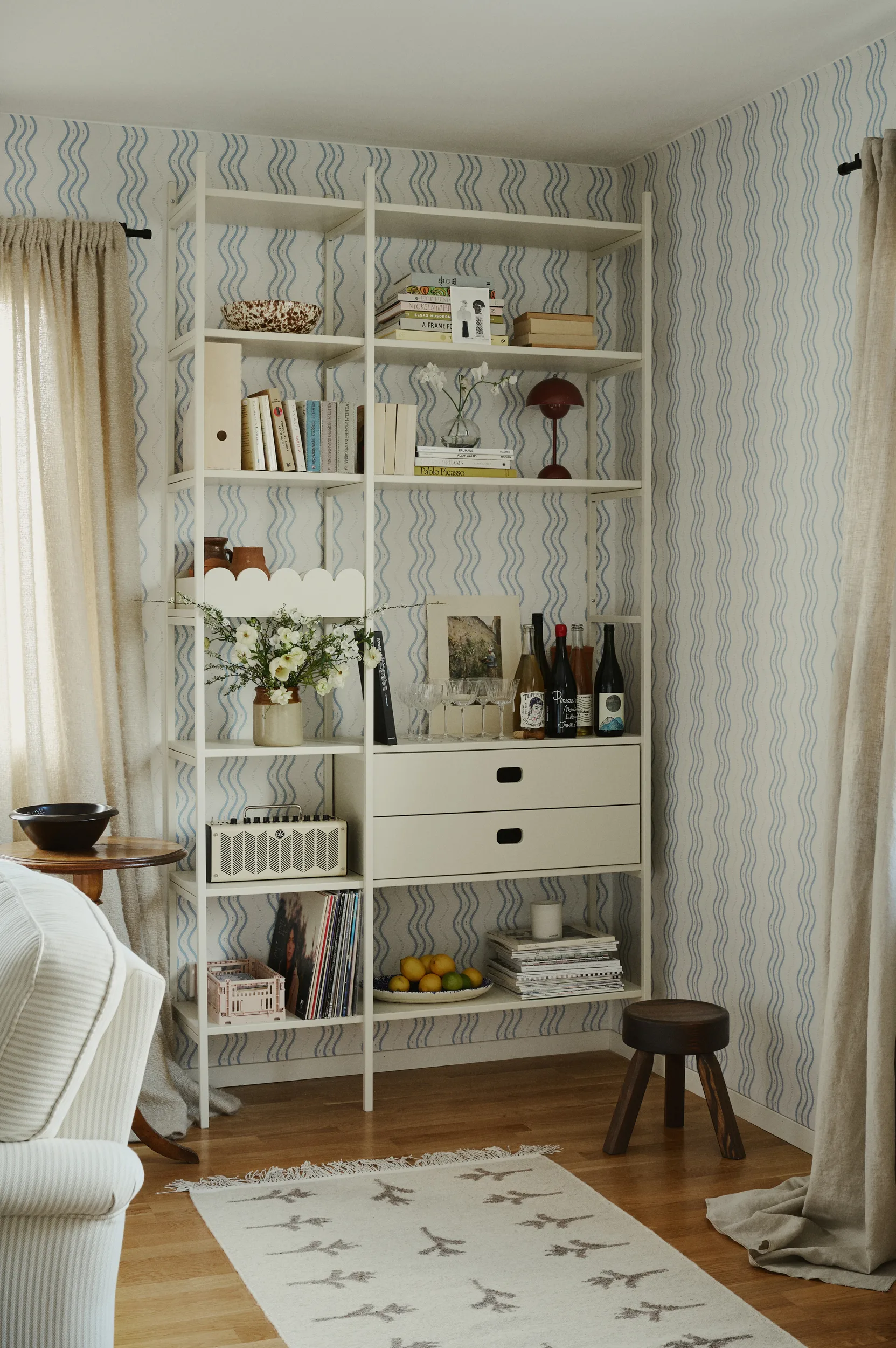 Portal regał na książki 123 cm - Off-white TÔNN furniture