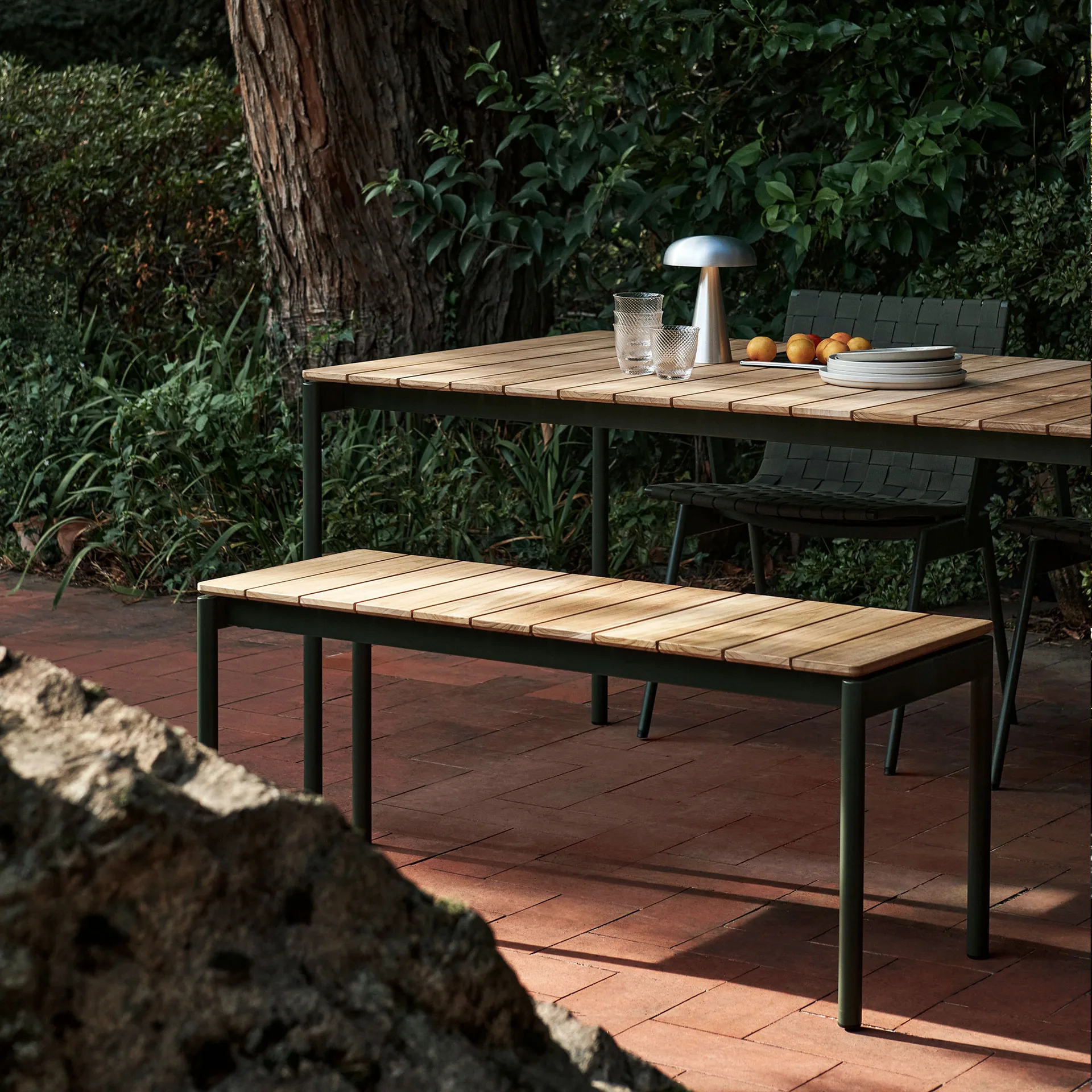 Ławka Ville AV27 S 110x40 cm, Bronze green &Tradition