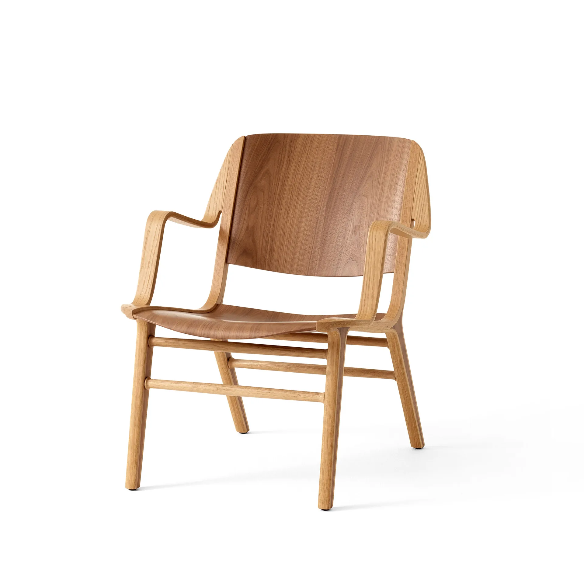 AX HM11 Lounge Chair z podłokietnikami, Walnut-oak &Tradition