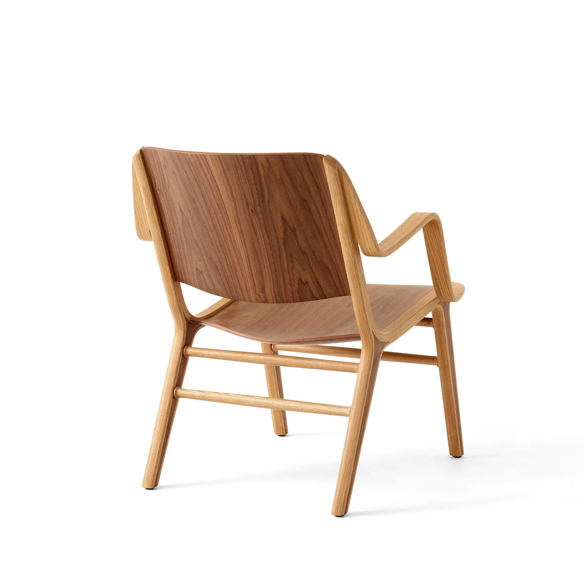 AX HM11 Lounge Chair z podłokietnikami, Walnut-oak &Tradition