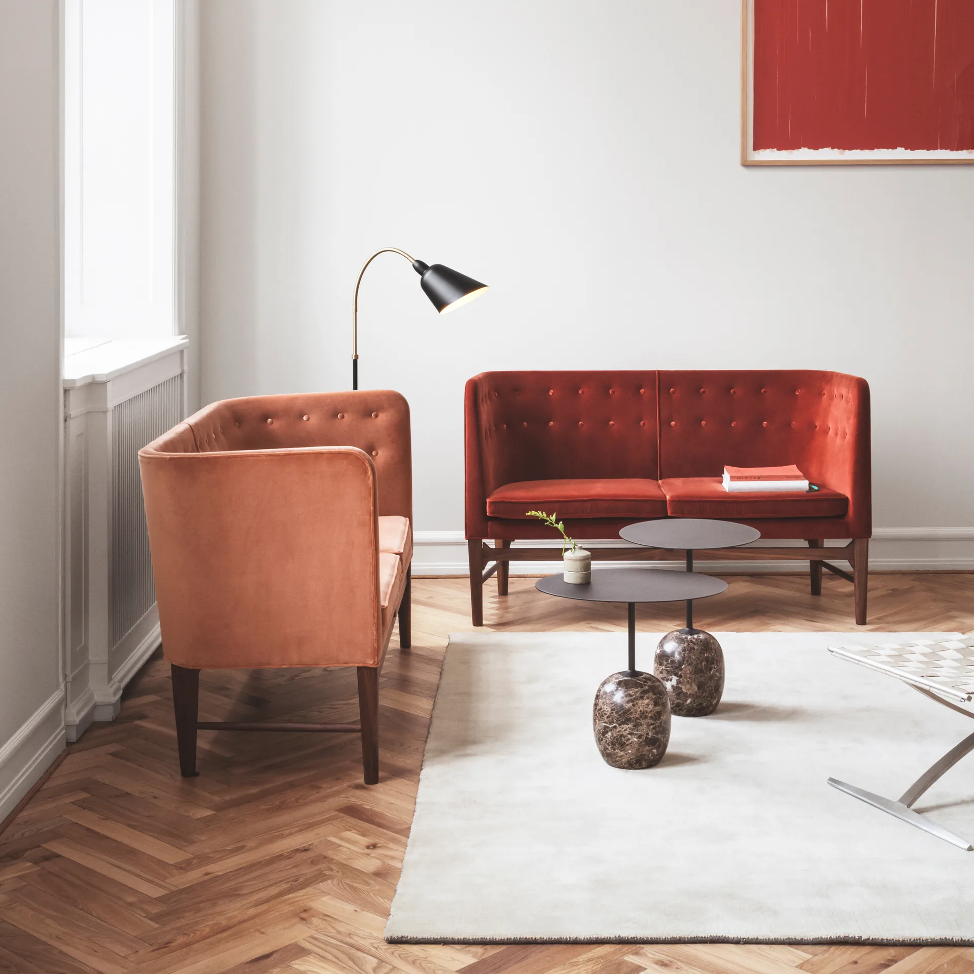 Bellevue AJ7 lampa podłogowa, Czarny-mosiądz &Tradition