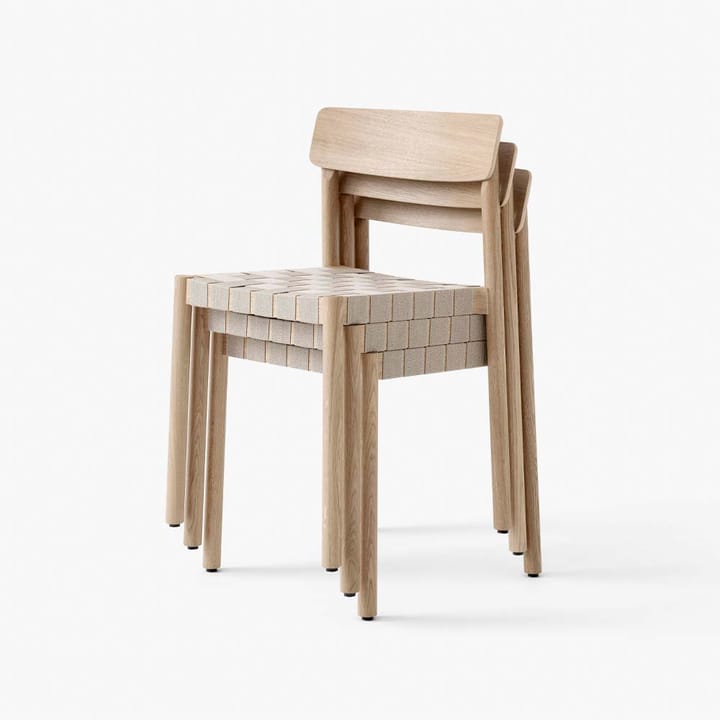 Betty TK1 Krzesło - Dębowe, naturalne plecione lniane siedzisko - &Tradition