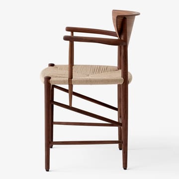 Drawn krzesło HM4 podłokietnik - Orzech włoski - &Tradition