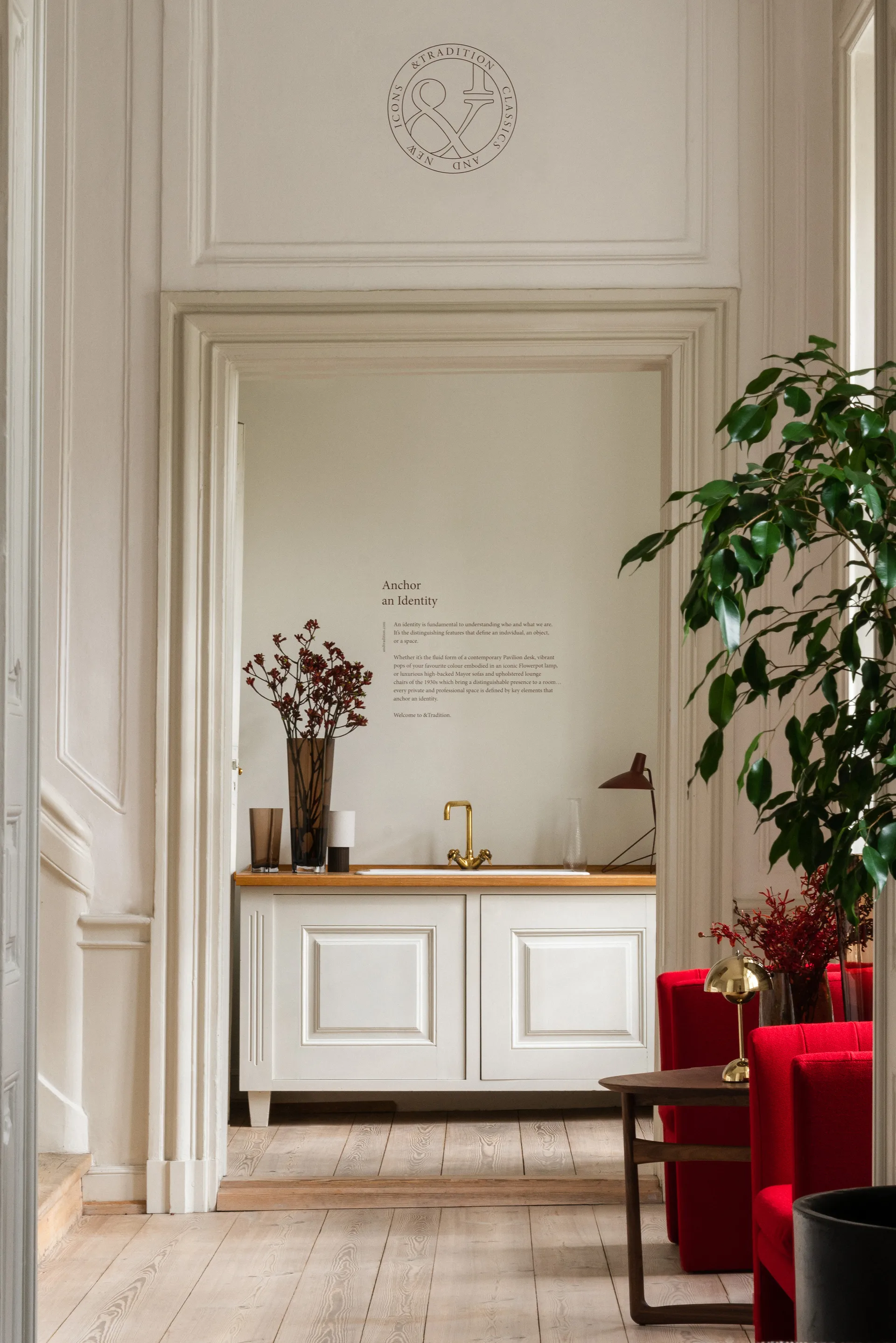 Flowerpot bezprzewodowa lampa stołowa VP9, Brass &Tradition