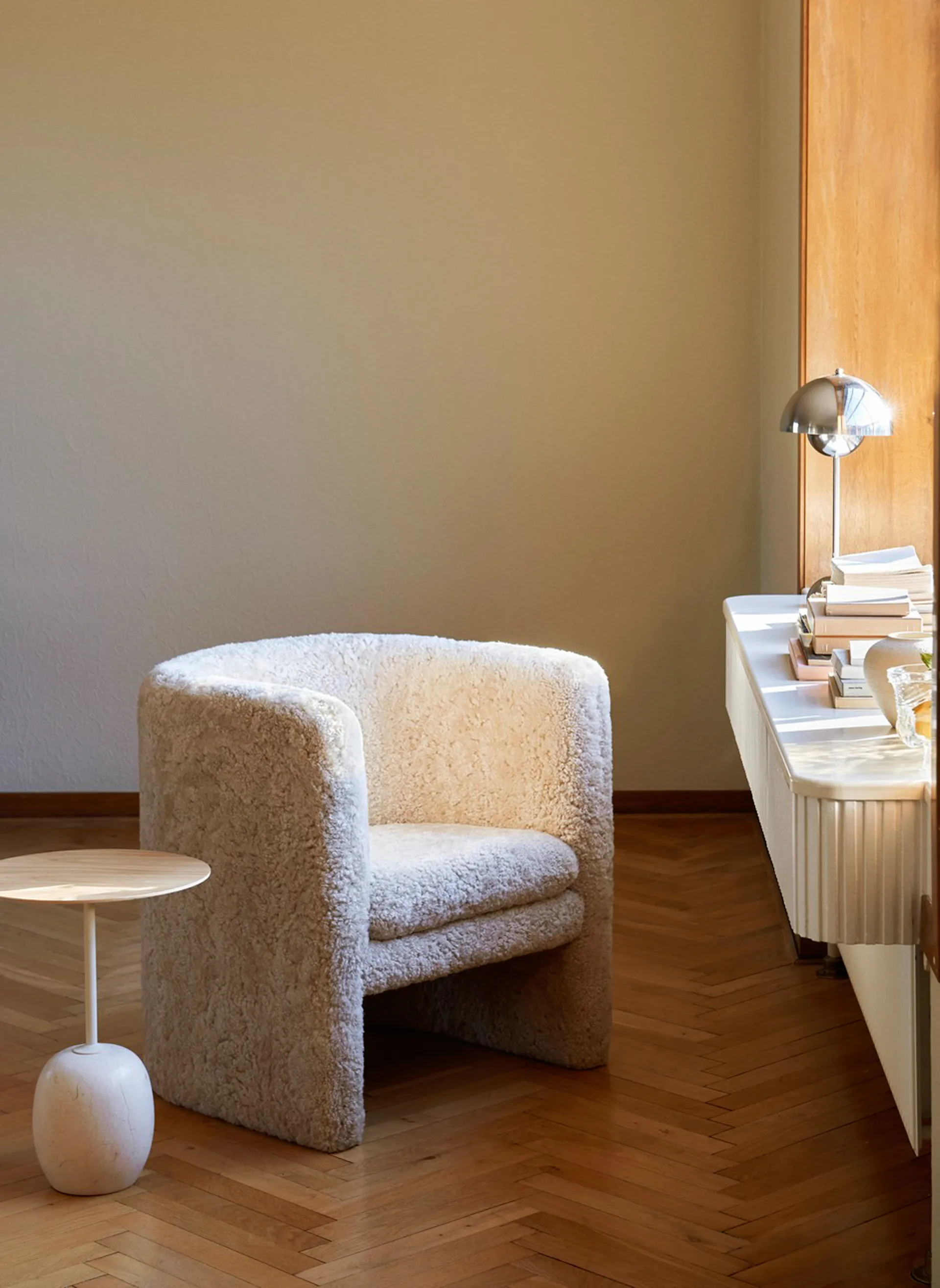 FlowerPot VP3 lampa stołowa, Chrome-plated &Tradition