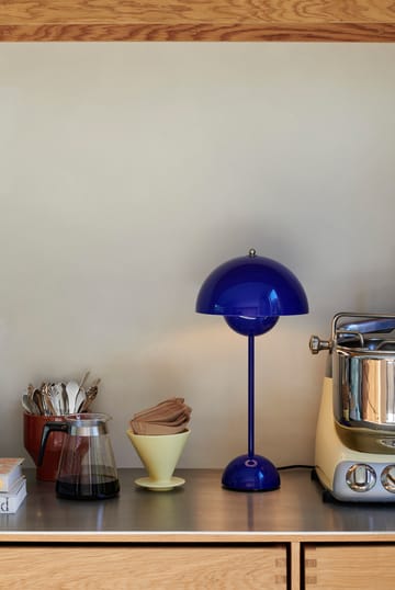 FlowerPot VP3 lampa stołowa - Cobalt blue - &Tradition