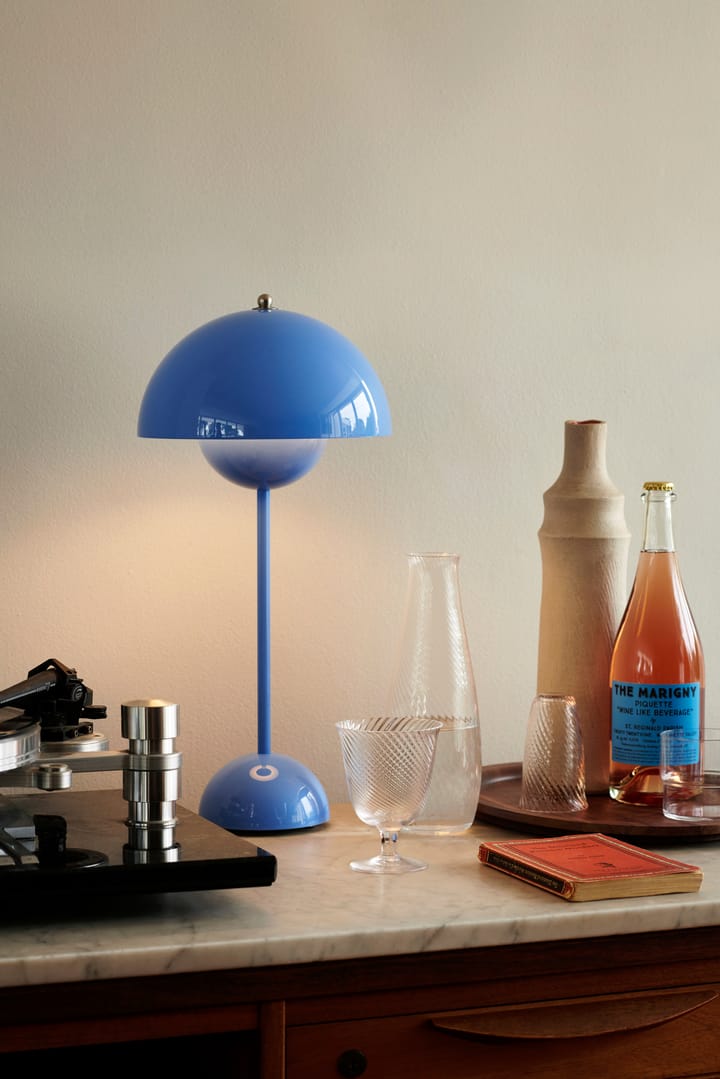 FlowerPot VP3 lampa stołowa, Swim blue &Tradition