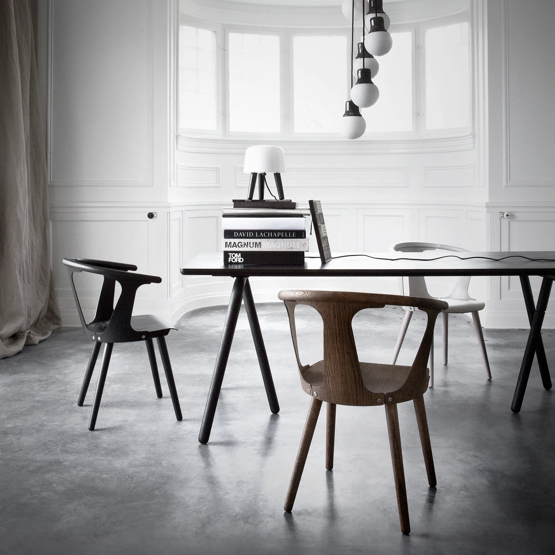 In Between krzesło SK1, dąb wędzony olejowany &Tradition