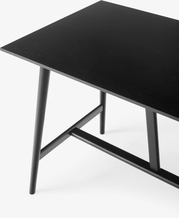 In Between SK26 Counter Table stół barowy 190x80x95 cm - Czerniony lakierowany dąb - &Tradition