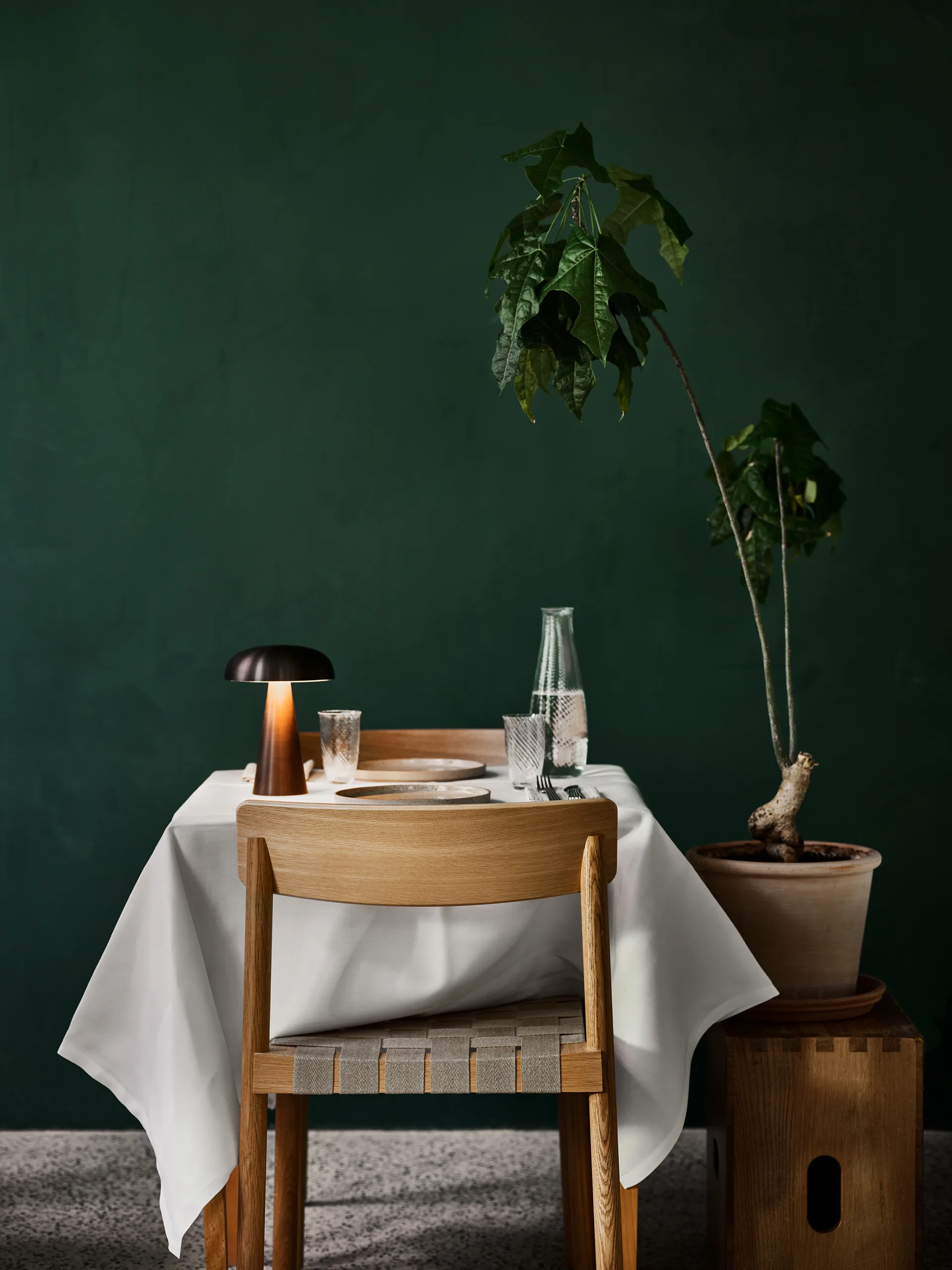 Krzesło Betty TK1, Dąb-naturalna pleciona lniana taśma, zestaw 4 szt. &Tradition