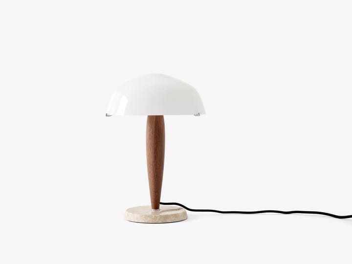 Lampa stołowa Herman SHY3, walnut & cream marble, textilsladd &Tradition