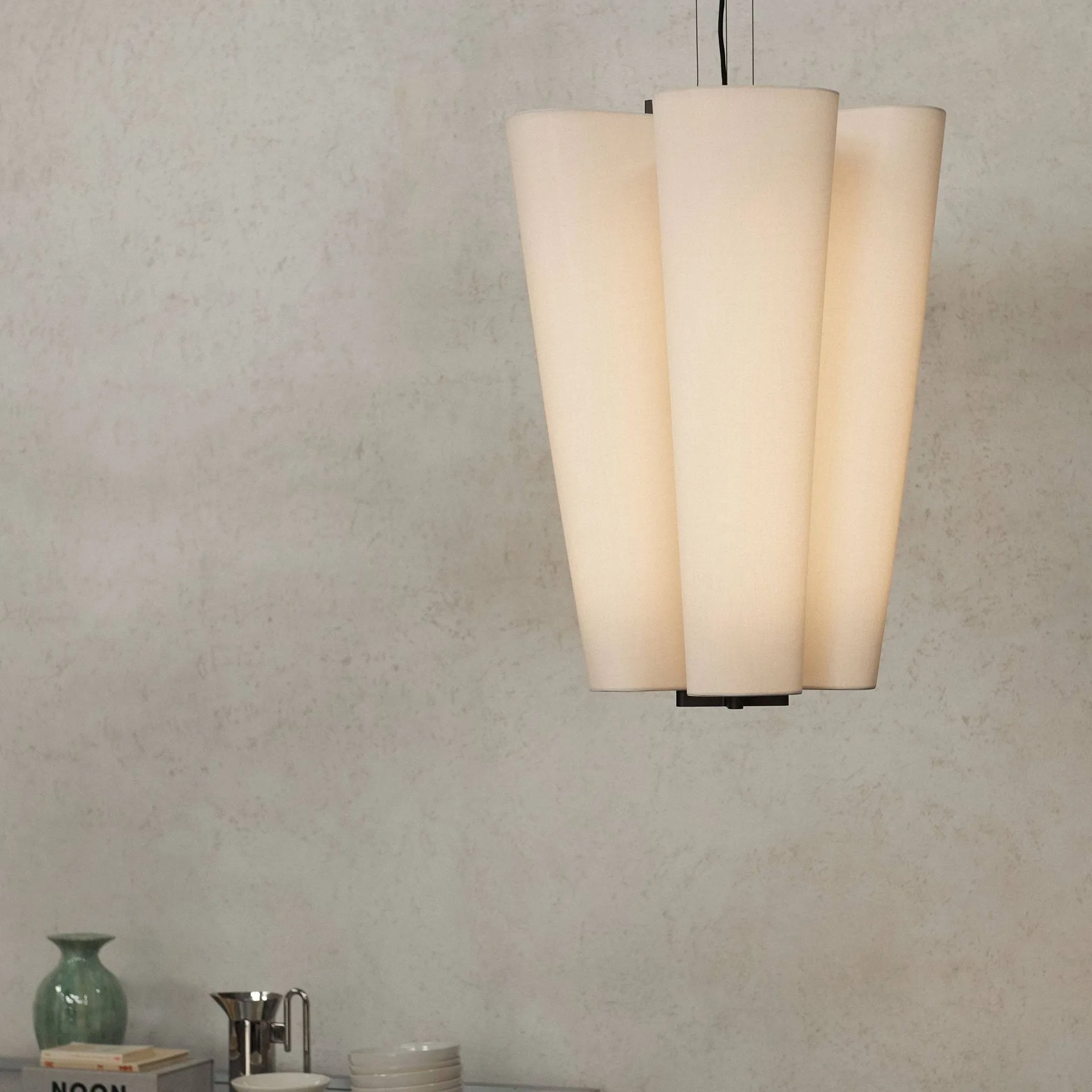 Lampa wisząca Bella chandelier, SC115, Bronzed & Soft Canvas, Ø54 cm &Tradition