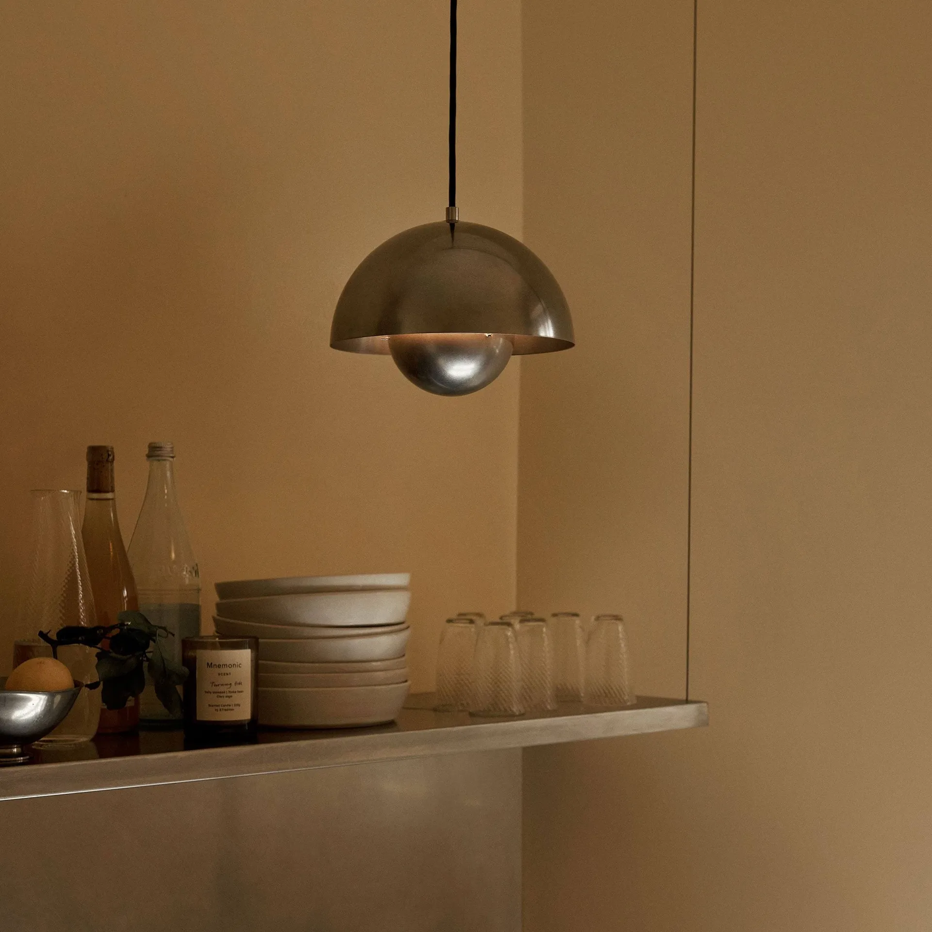 Lampa wisząca Flowerpot VP1 Anniversary Edition, Pewter &Tradition