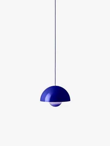 Lampa wisząca Flowerpot VP7 - Cobalt blue - &Tradition