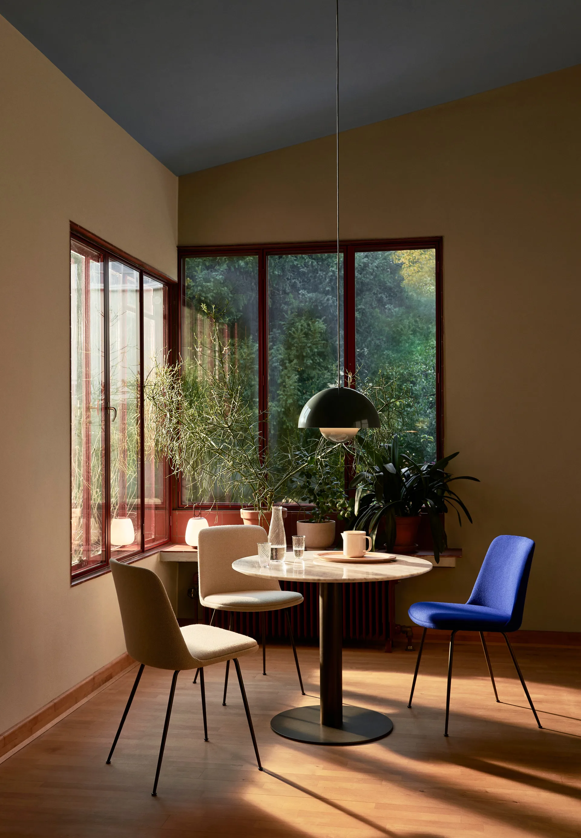 Lampa wisząca Flowerpot VP7, Stone blue &Tradition