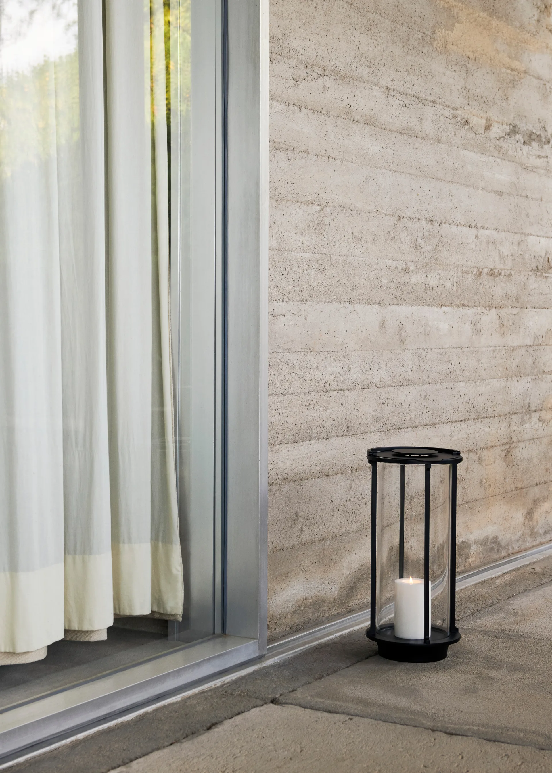 Latarnia burzowa Collect SC83 56 cm, Black &Tradition