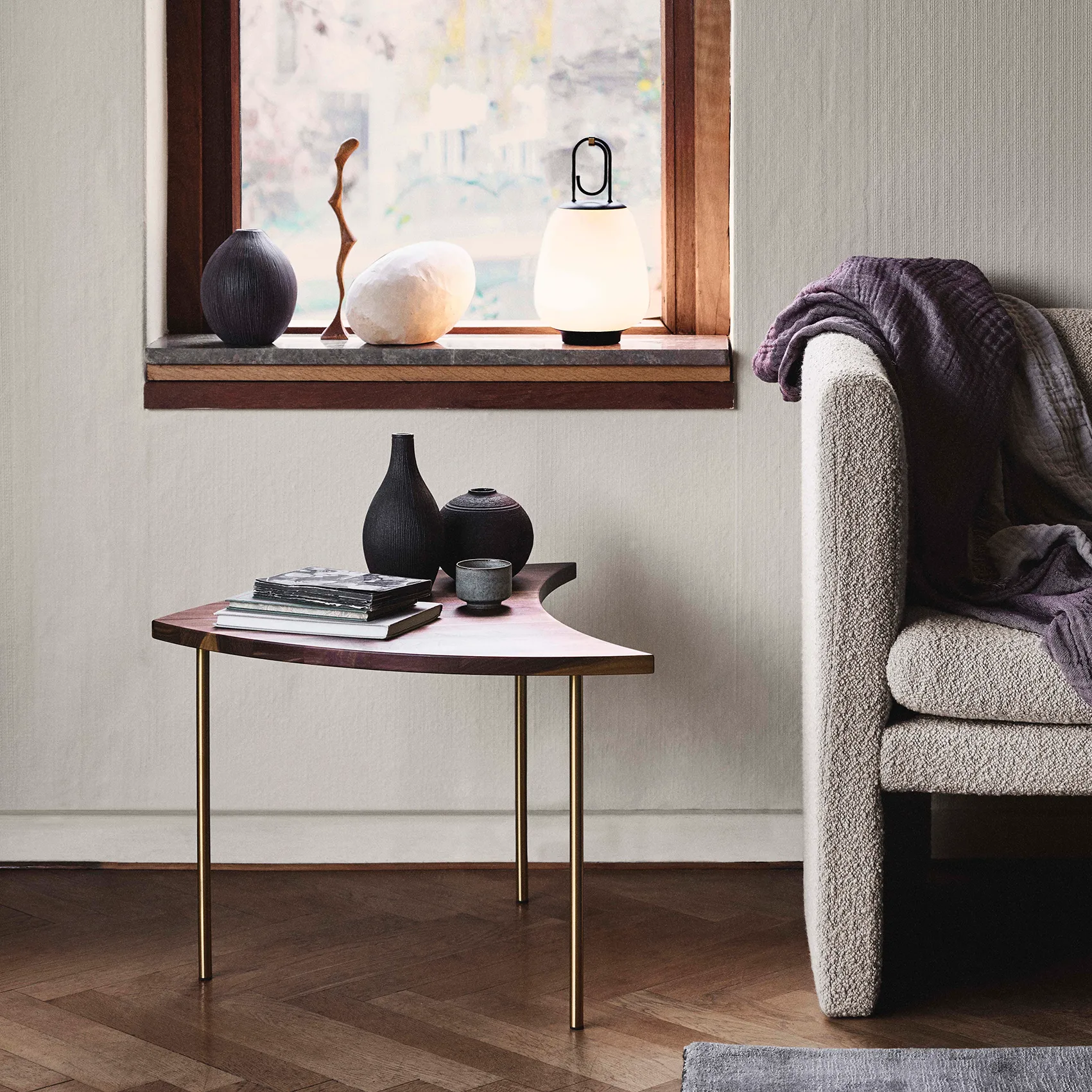 Lucca lampa stołowa SC51, czarny &Tradition