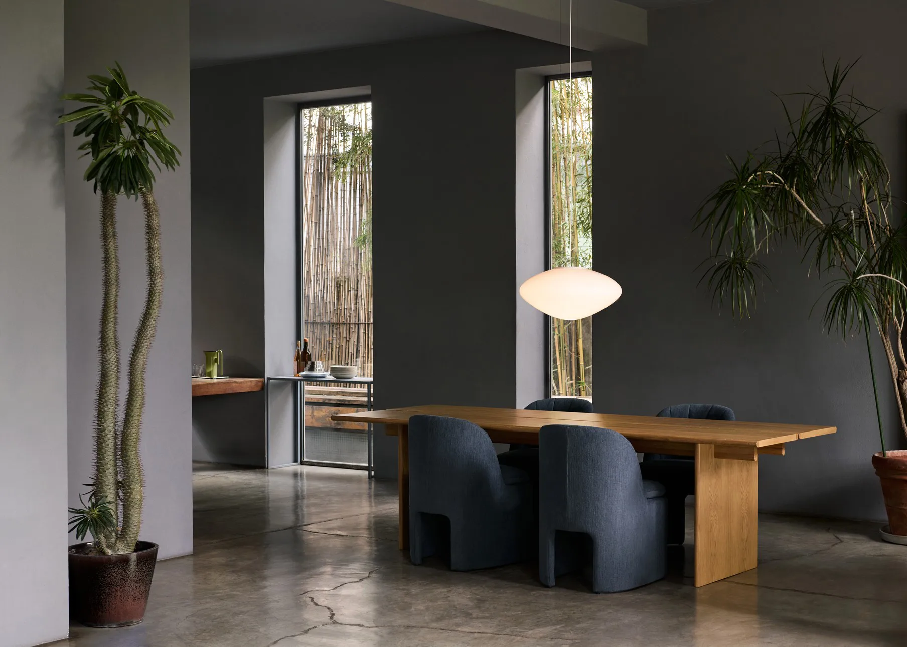 Mist AP20 lampa wisząca Ø56 cm, White-opal glass &Tradition