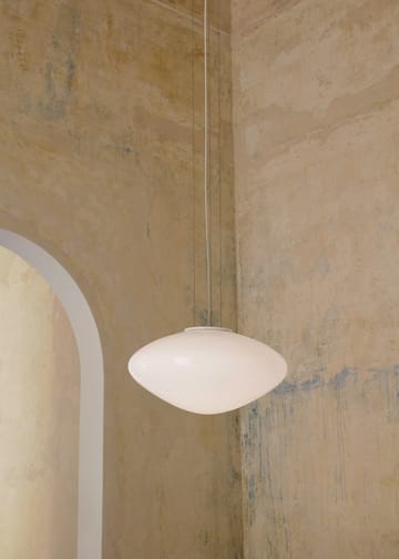 Mist AP20 lampa wisząca Ø56 cm - White-opal glass - &Tradition