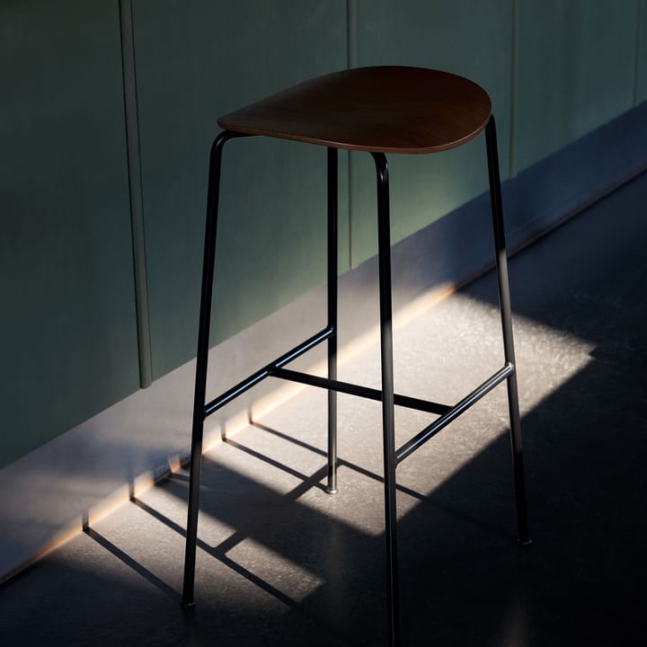 Pavilion AV37 krzesło barowe 68 cm, Black-lacquered oak &Tradition