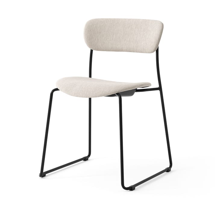 Pavilion AV53 krzesło tapicerowane - Black-Clay 0011 - &Tradition