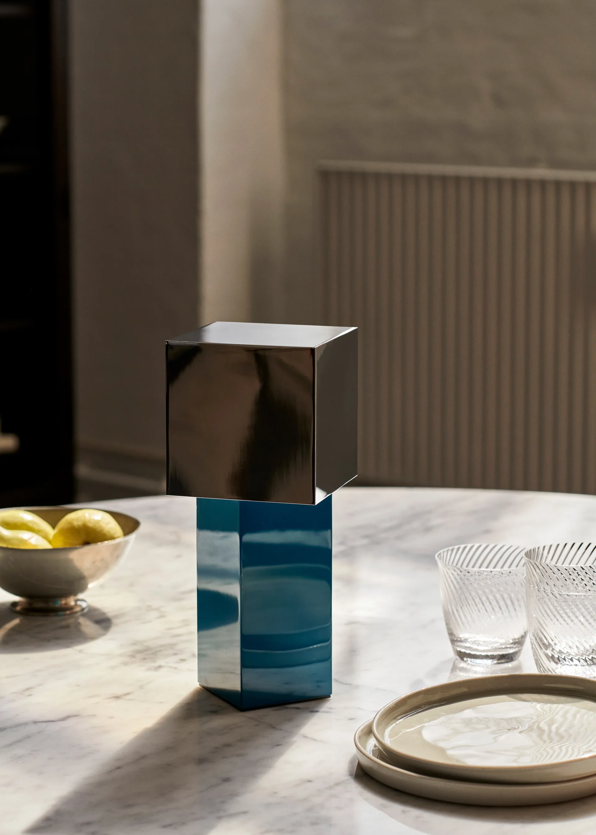 Pivot ATD7 lampa przenośna, Blue silver &Tradition