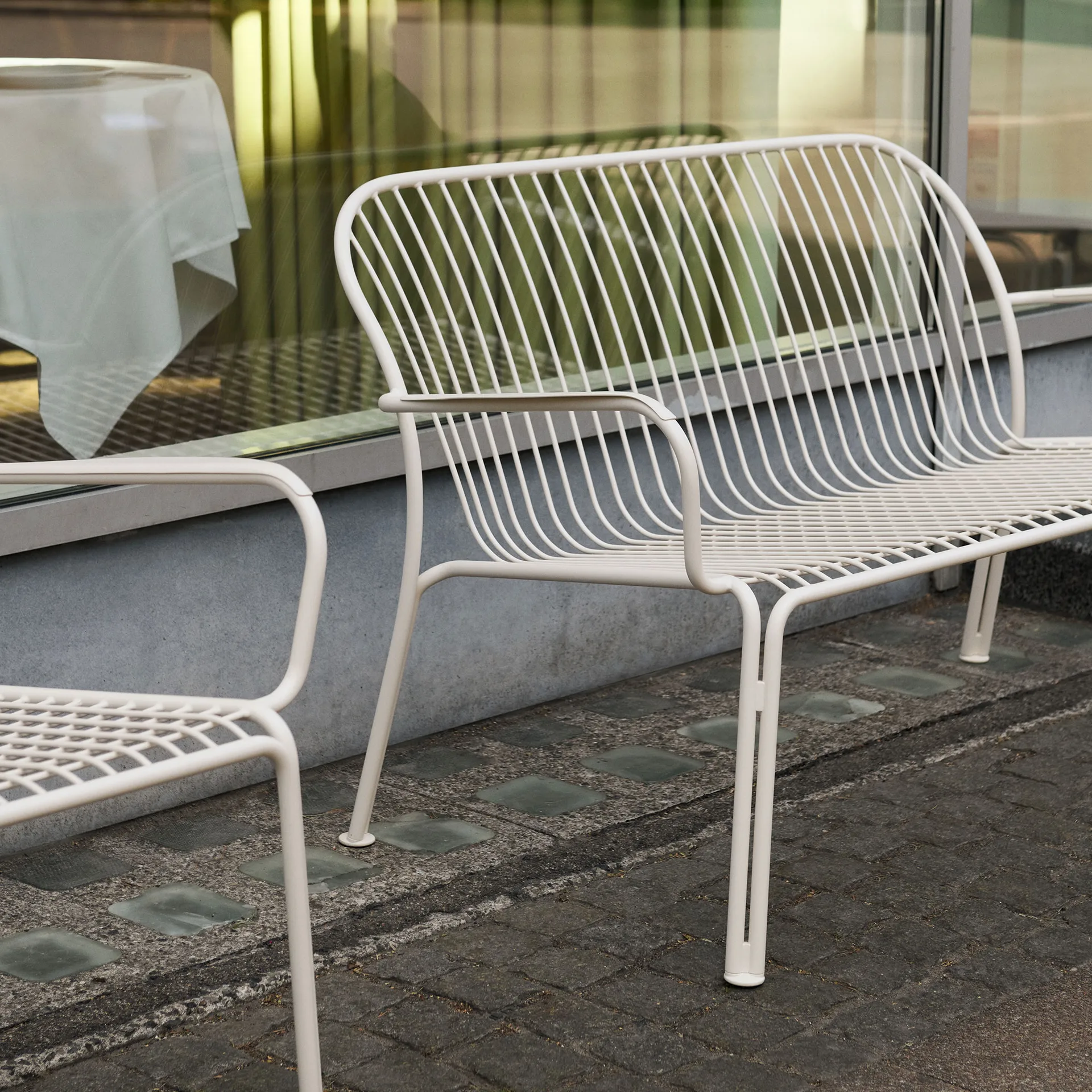 Sofa wypoczynkowa Thorvald SC110, Ivory, 143 cm &Tradition