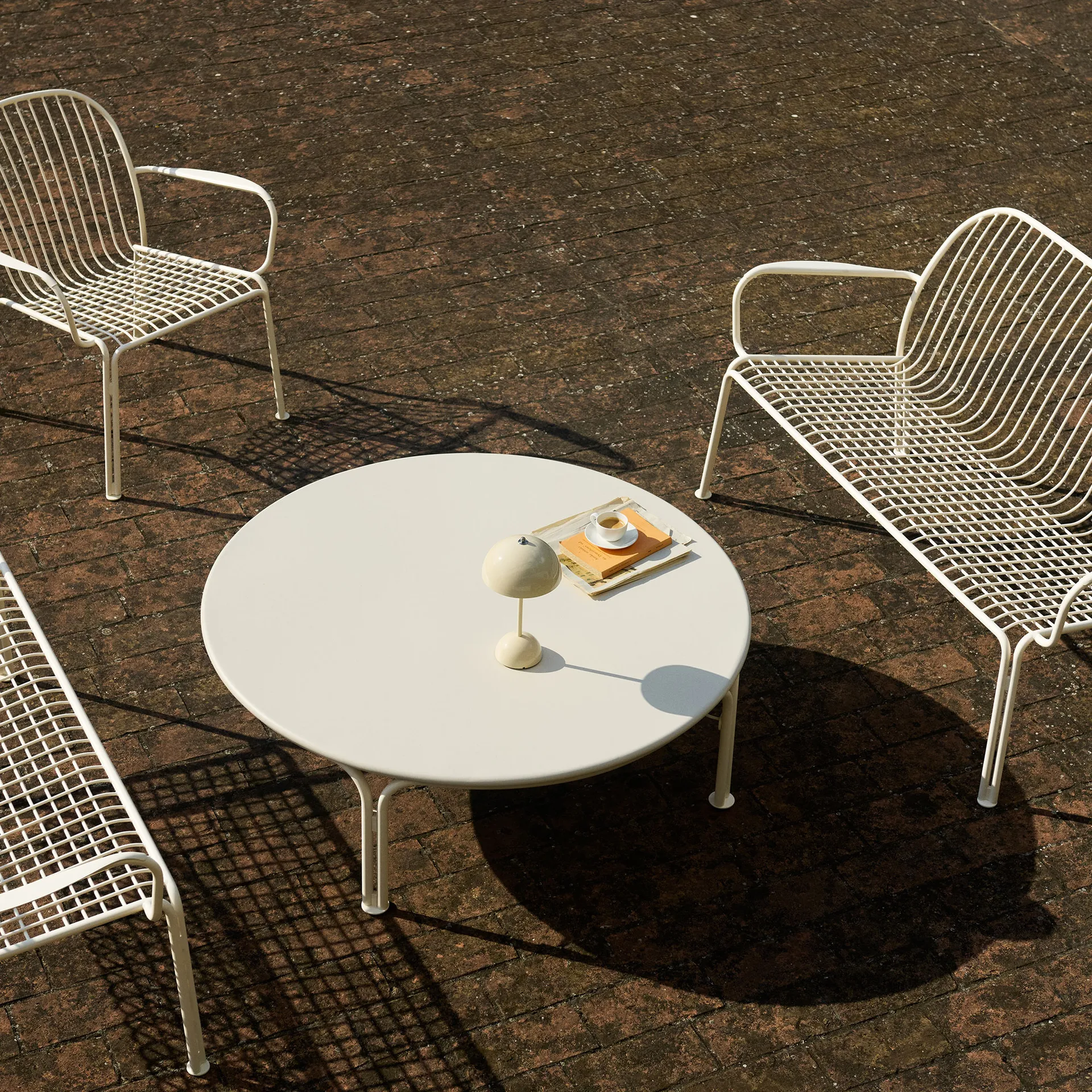 Sofa wypoczynkowa Thorvald SC110, Ivory, 143 cm &Tradition