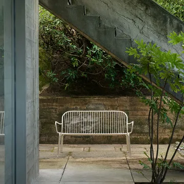 Sofa wypoczynkowa Thorvald SC110 - Ivory, 143 cm - &Tradition