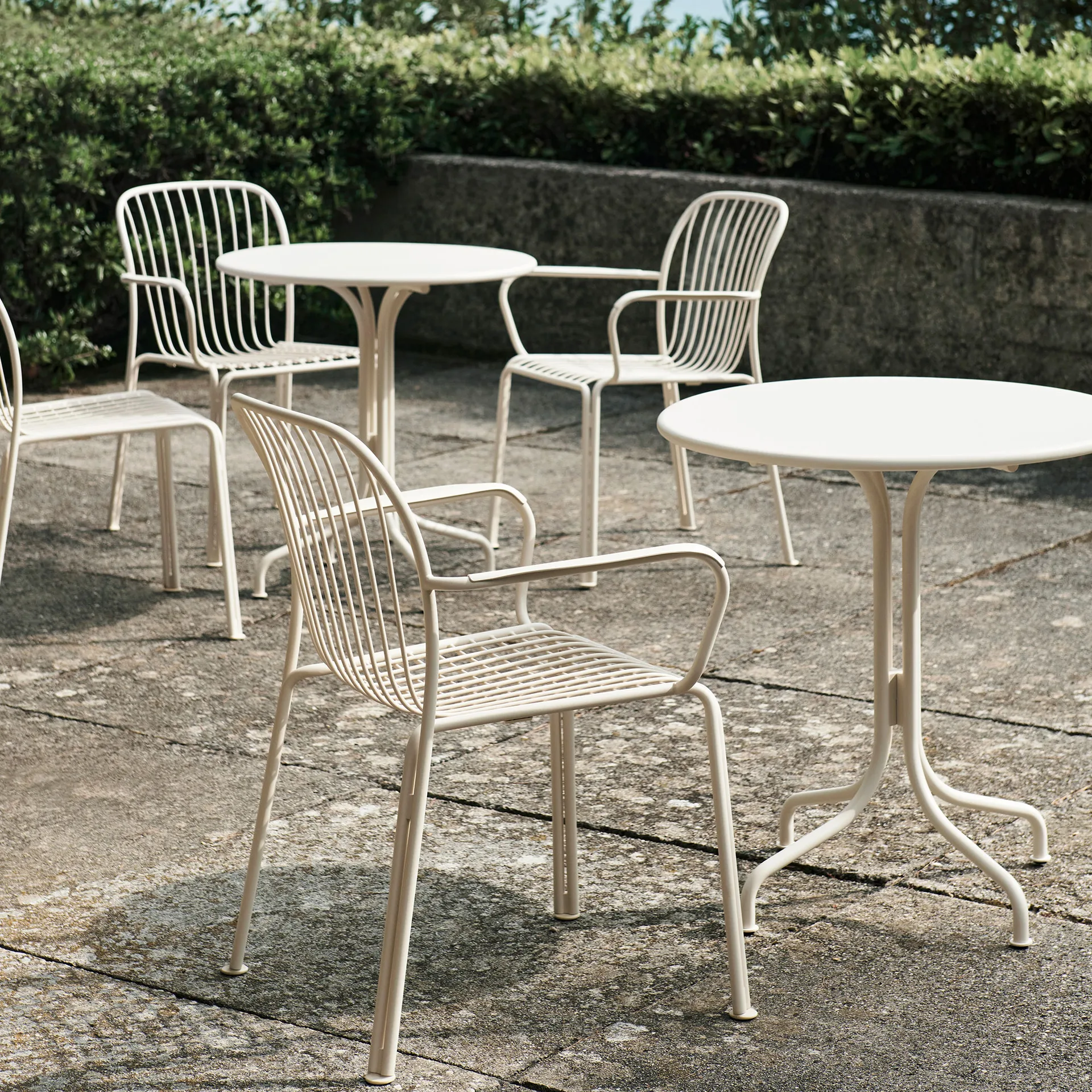 Stolik kawiarniany Thorvald SC96 Ø70 cm, Ivory &Tradition