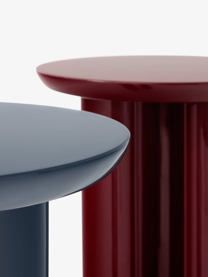 Stolik Tung JA3, burgundy red &Tradition