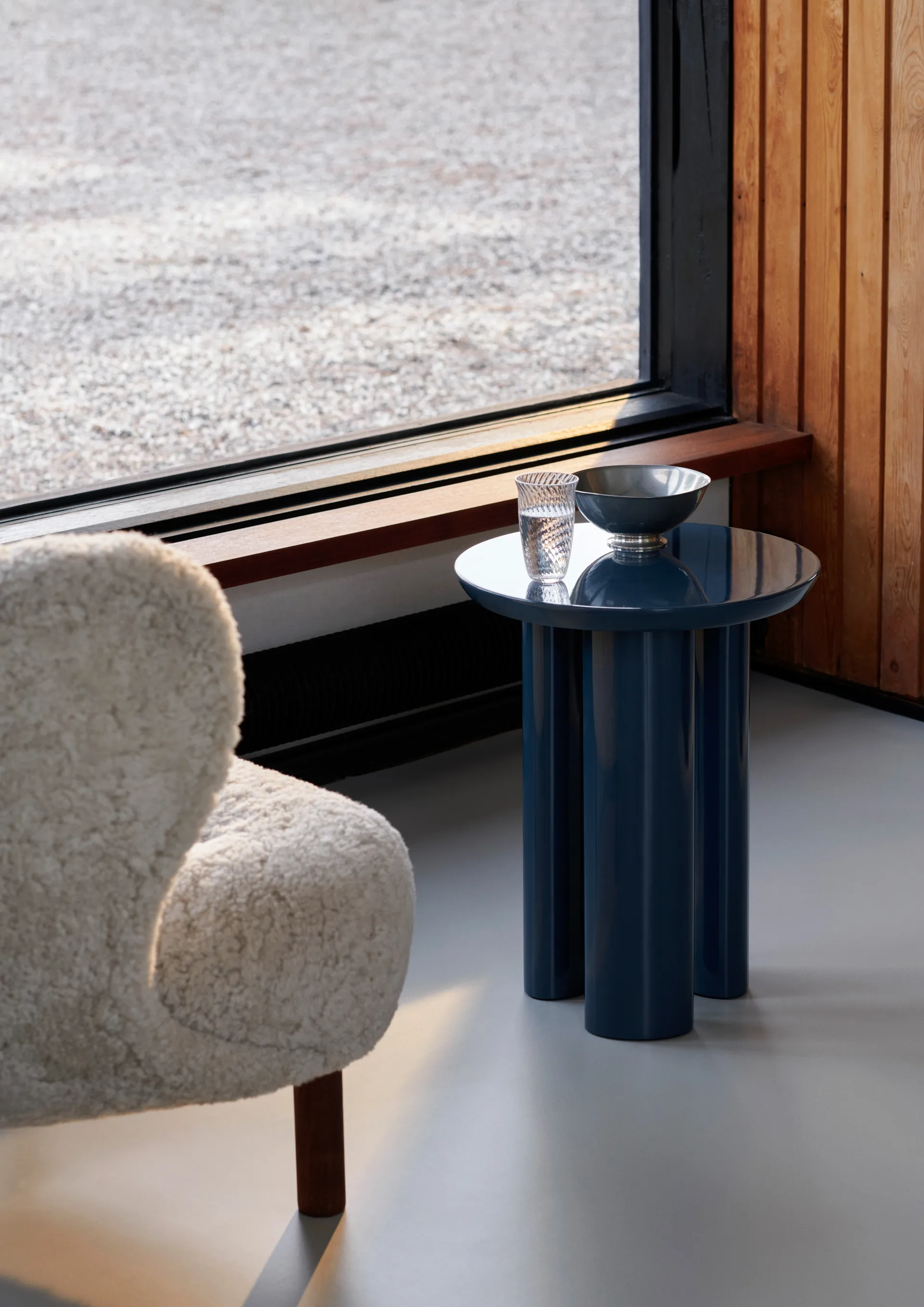 Stolik Tung JA3, Steel blue &Tradition