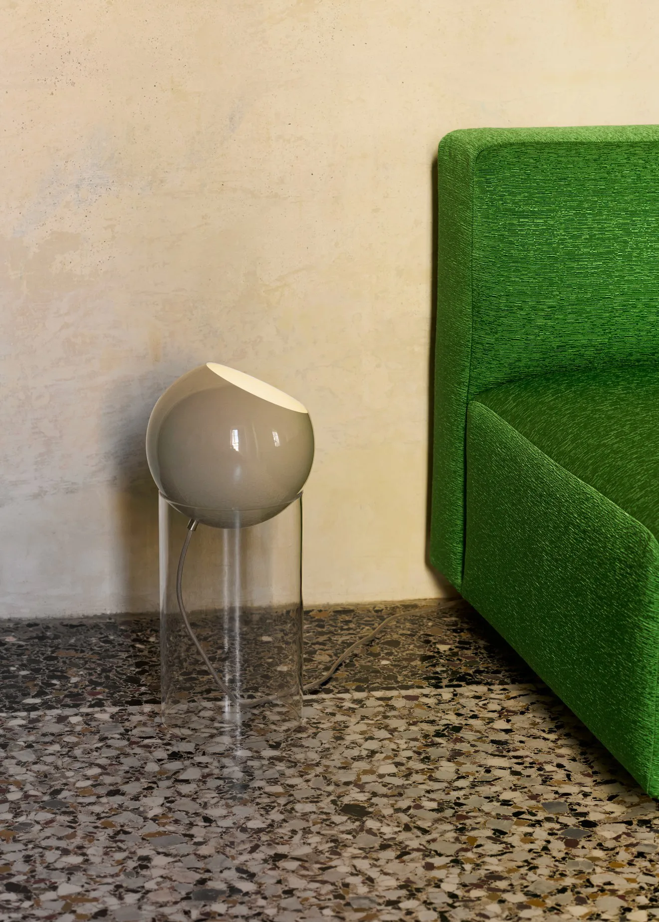 Topan VP14 lampa podłogowa 46,5 cm, Clear-grey beige &Tradition