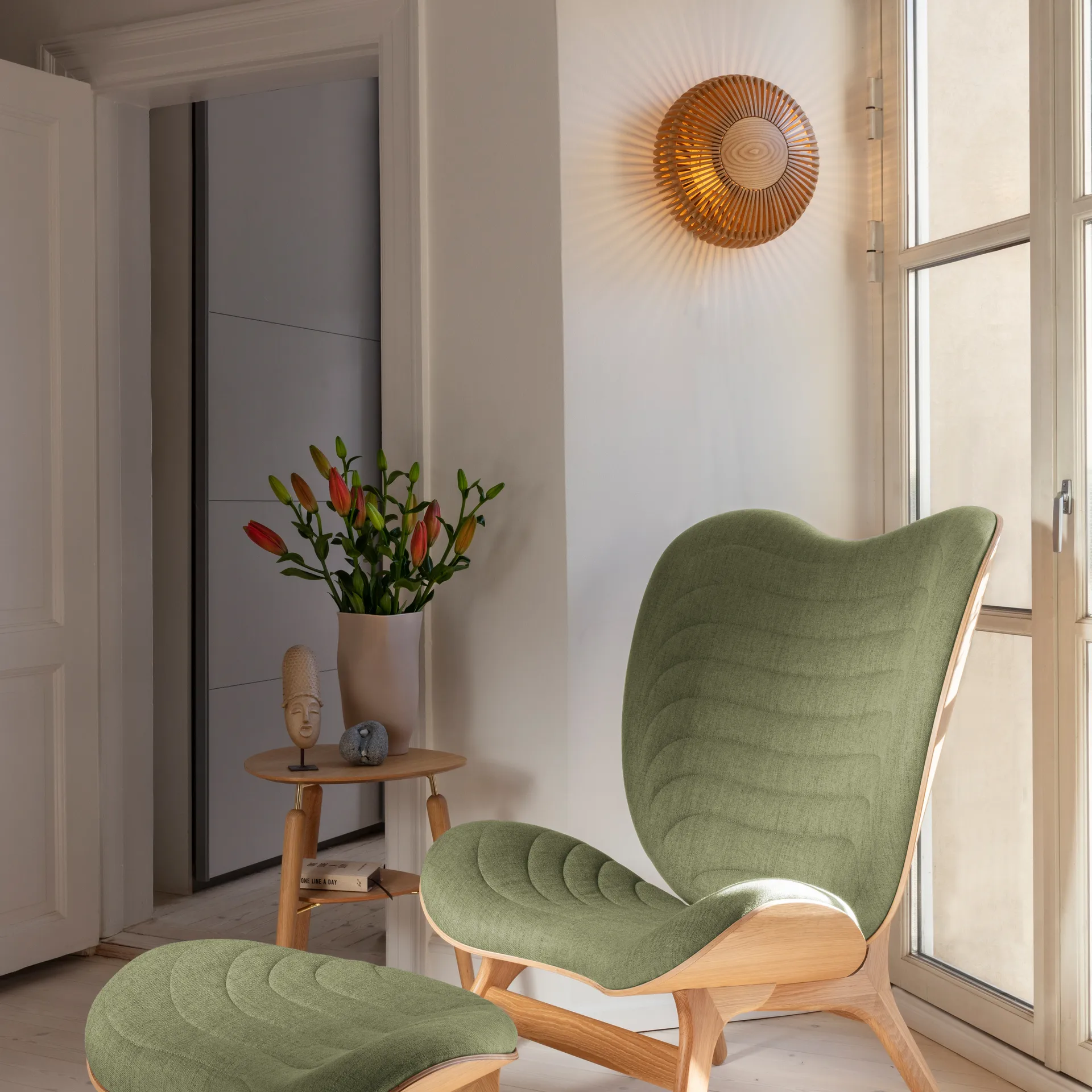 Clava Up lampa ścienna średnia, Dąb Umage