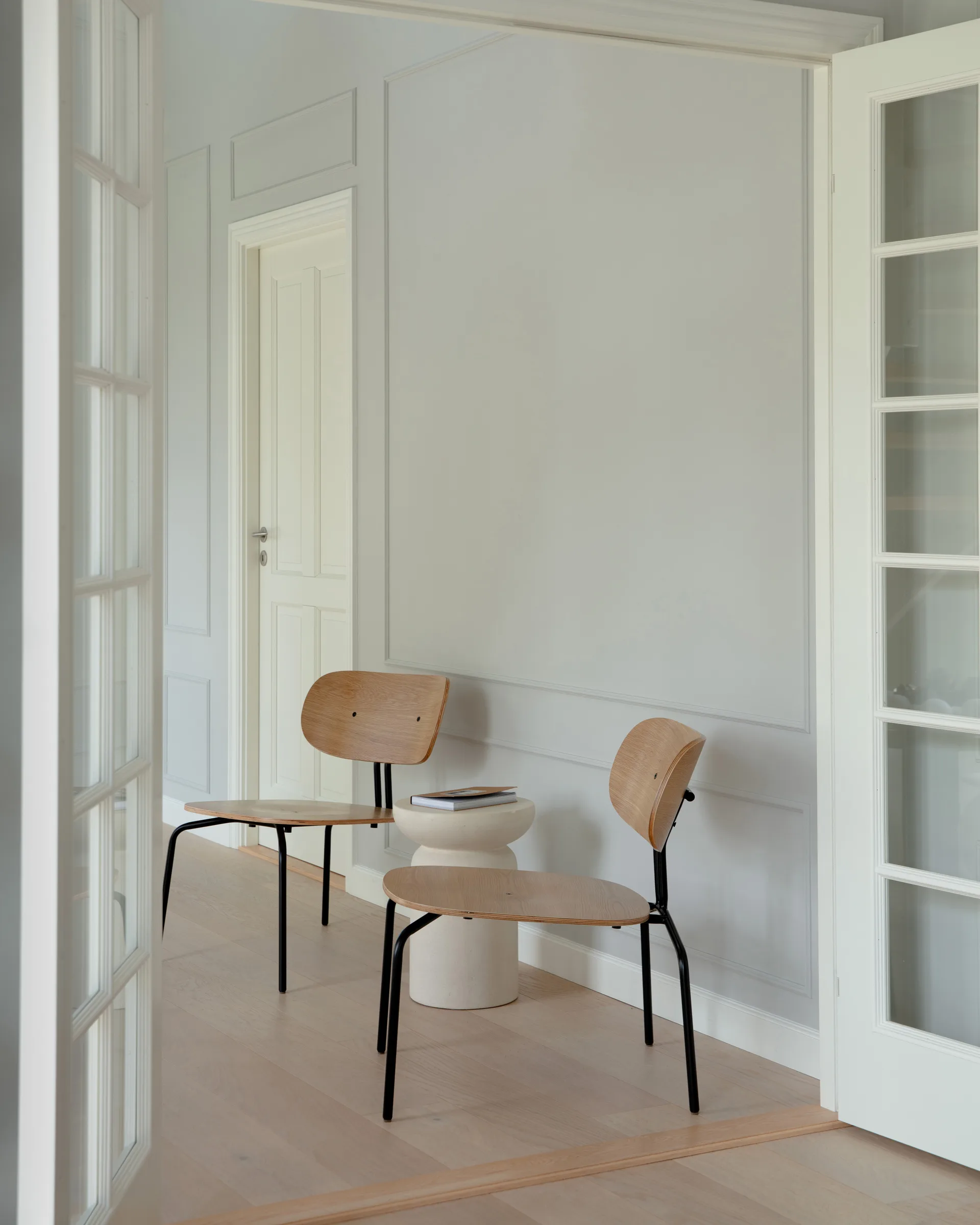 Fotel lounge Curious, Oak-black Umage