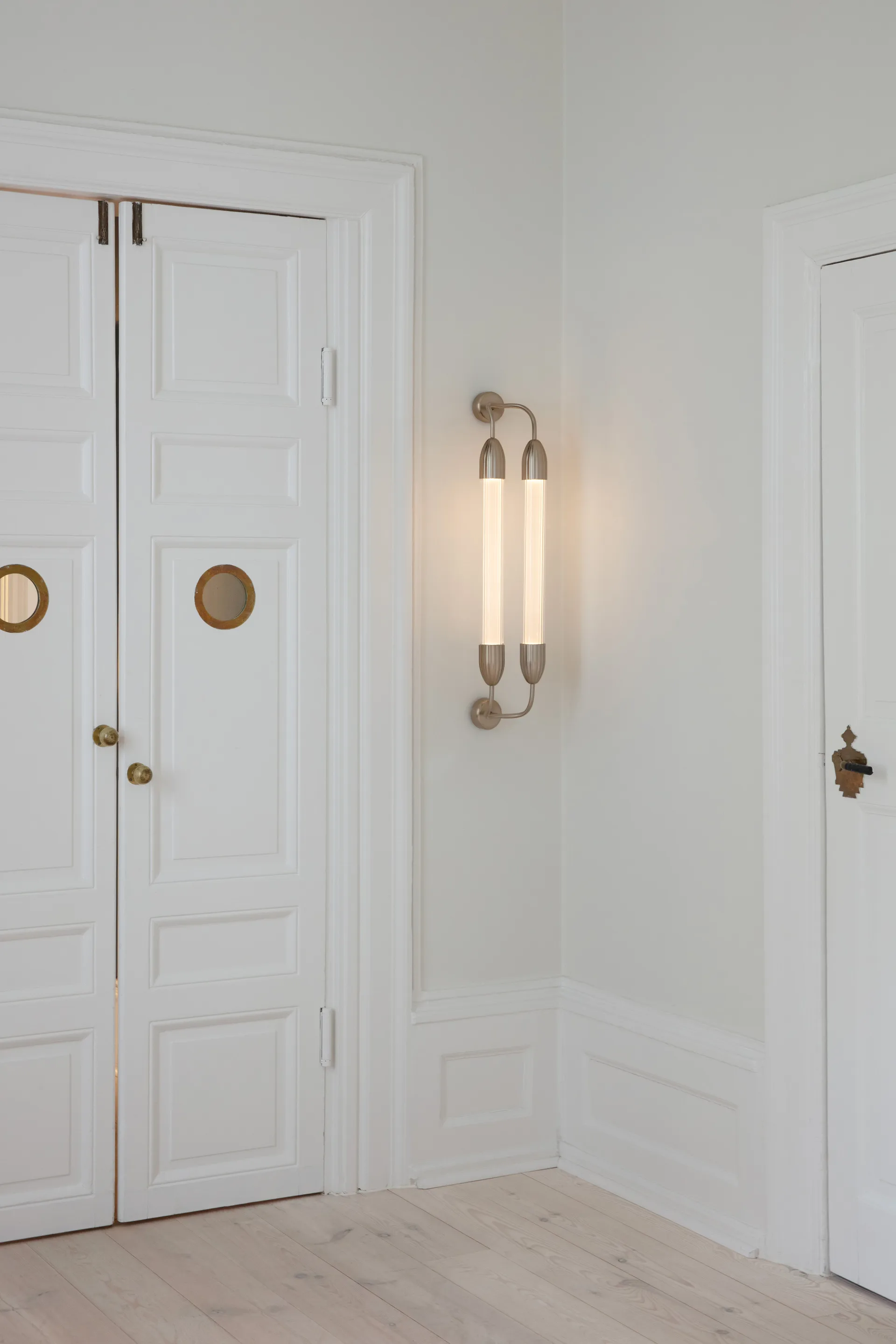 Lampa ścienna Lemon Squeeze Wall short, Double plated brass Umage
