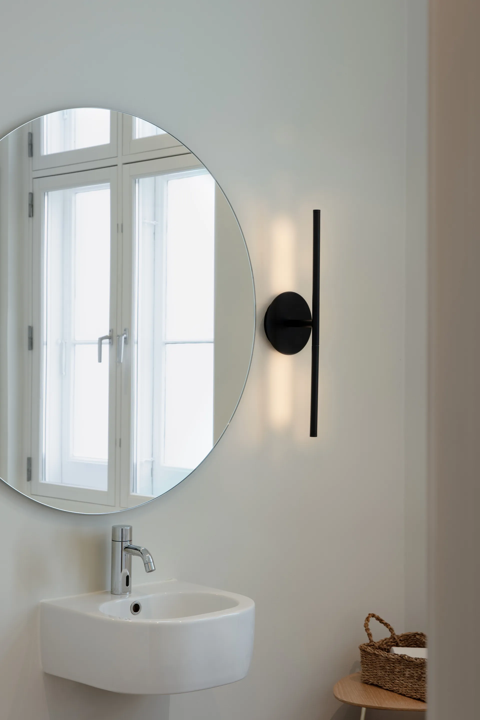 Lampa ścienna Omni mini, Czarny Umage