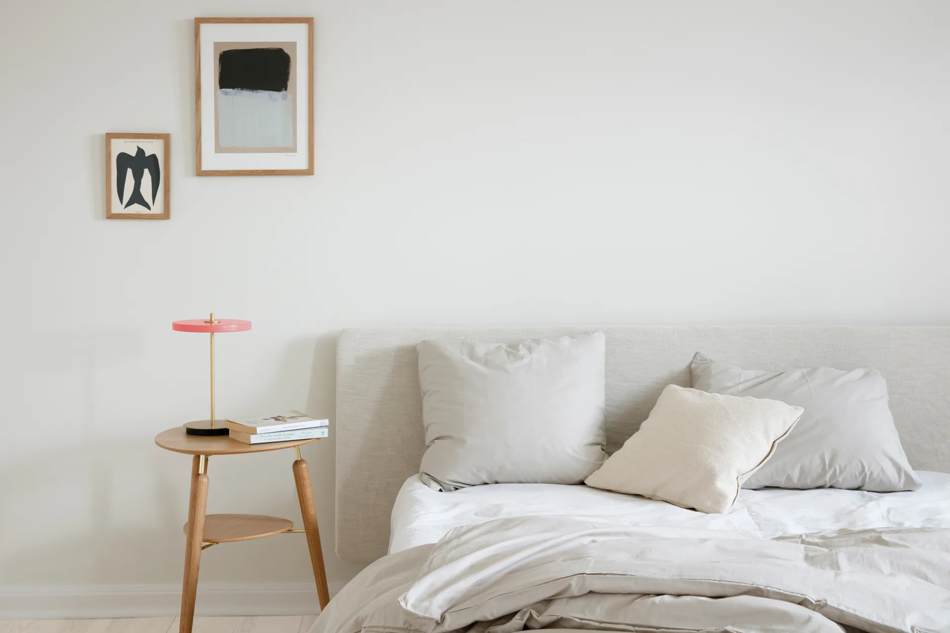 Lampa stołowa Asteria Move, Rose Umage