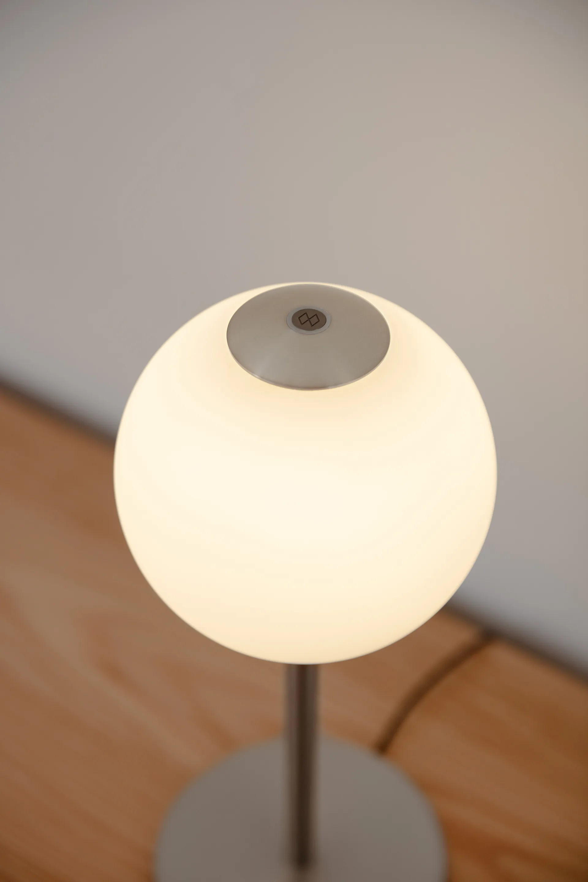 Lampa stołowa Audrey Table, Stal Umage