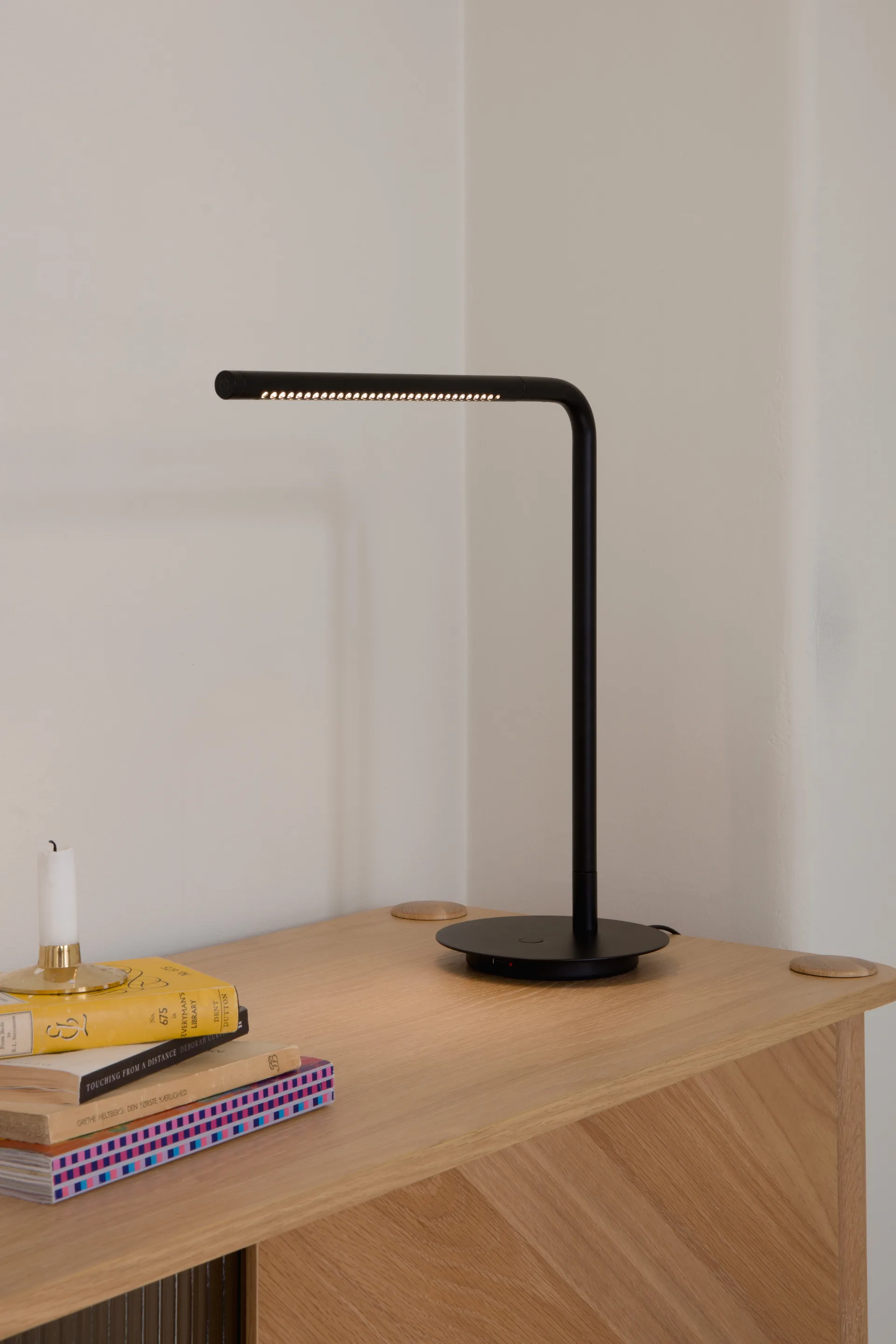 Lampa stołowa Omni Table, Black Umage