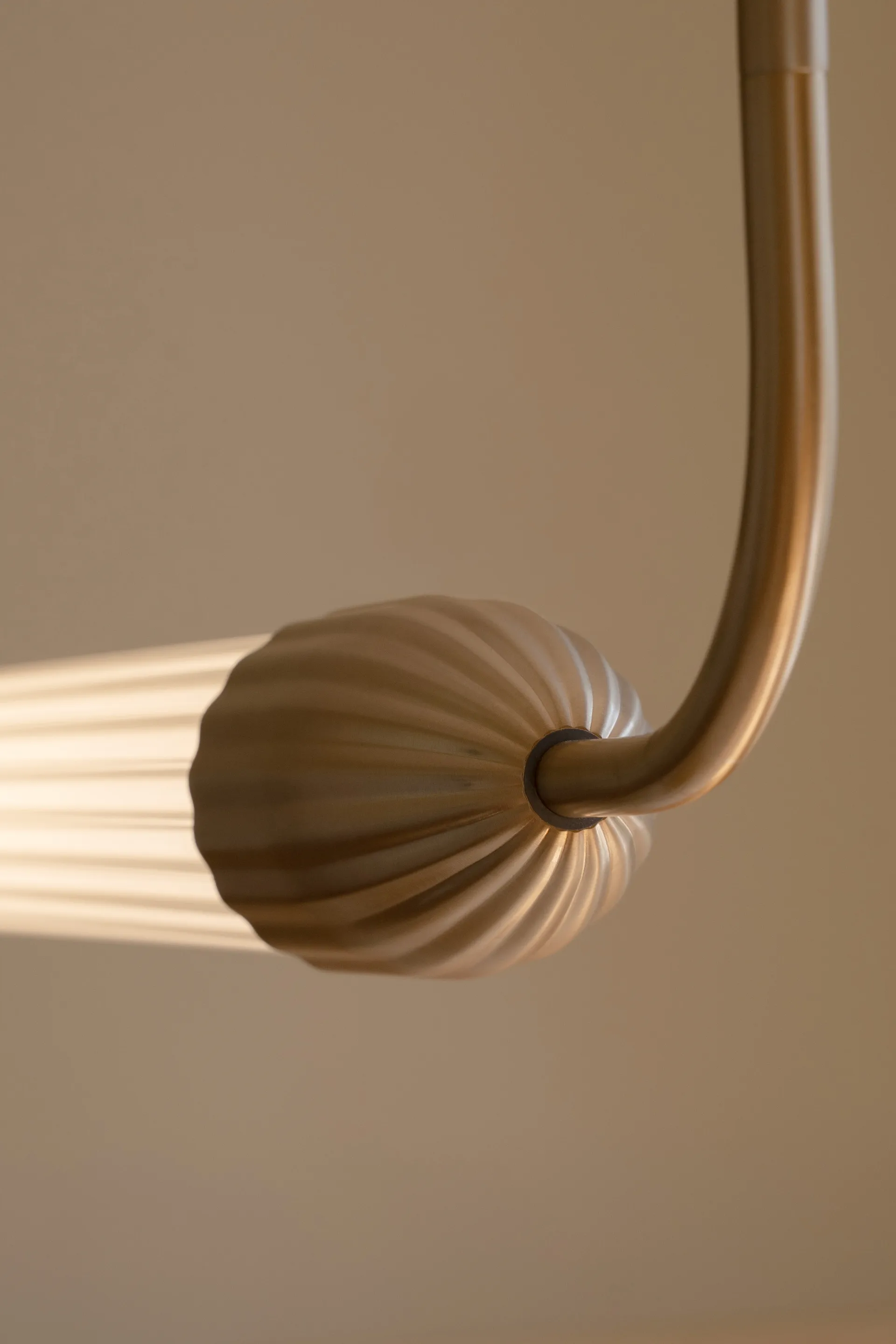 Lampa wisząca Lemon Squeeze, Mosiądz Umage