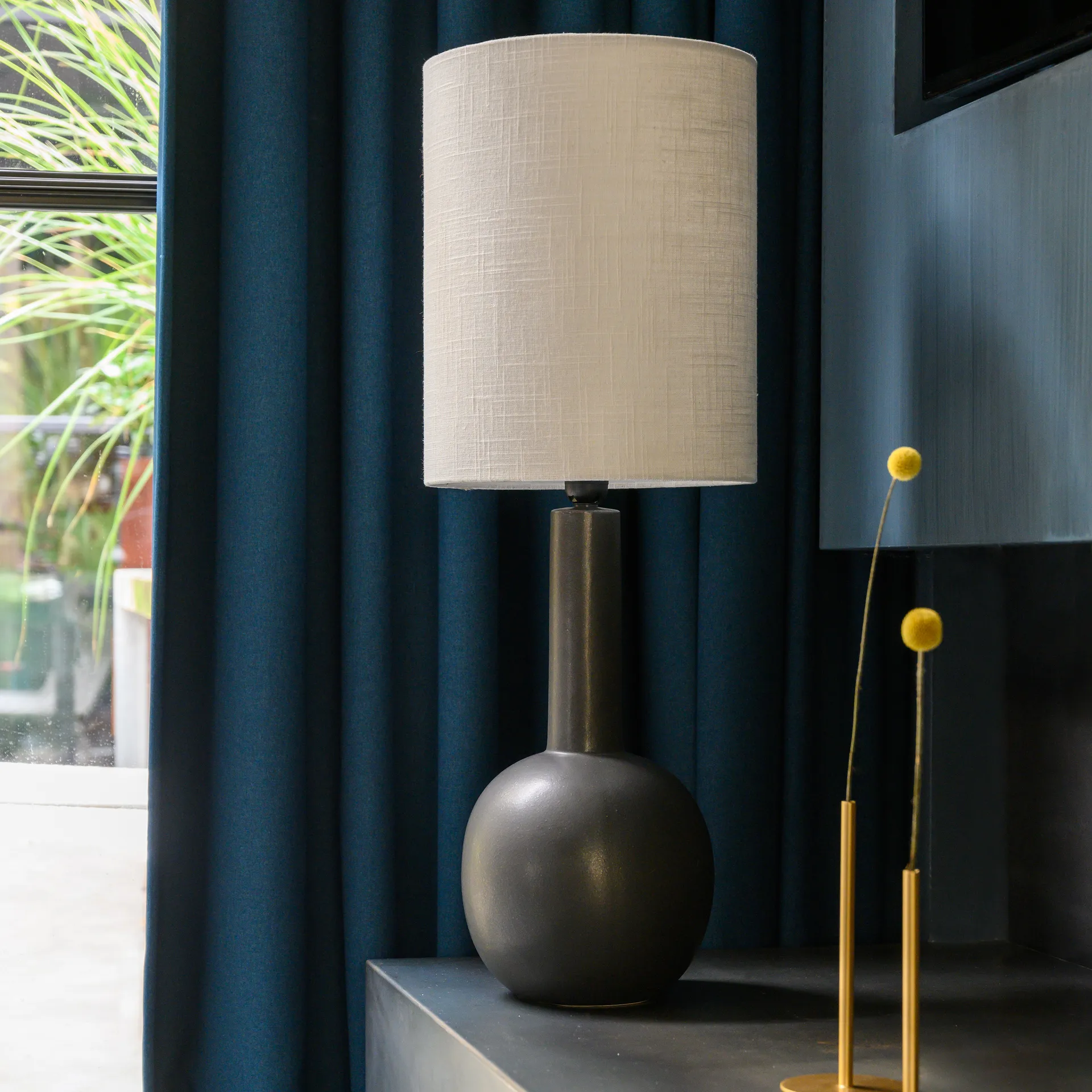 Lampa stołowa Escape 76 cm, Ebony-white URBAN NATURE CULTURE